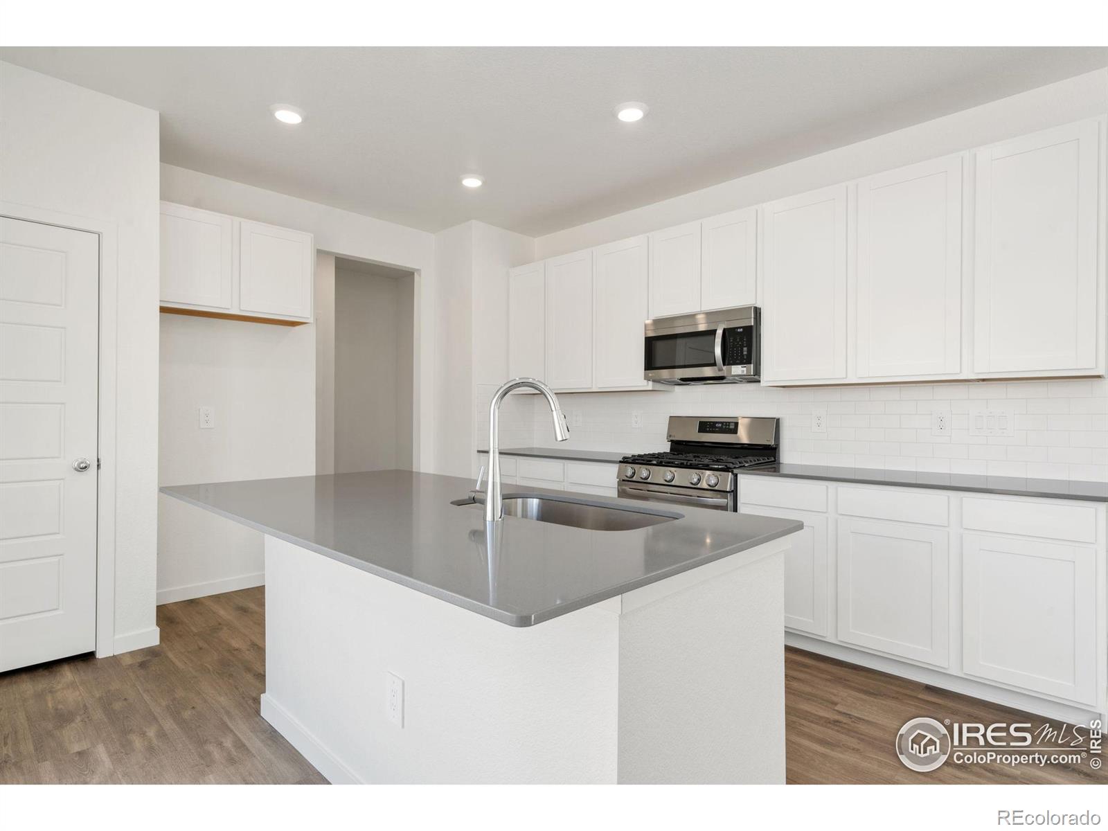 MLS Image #3 for 3705  moab court,evans, Colorado