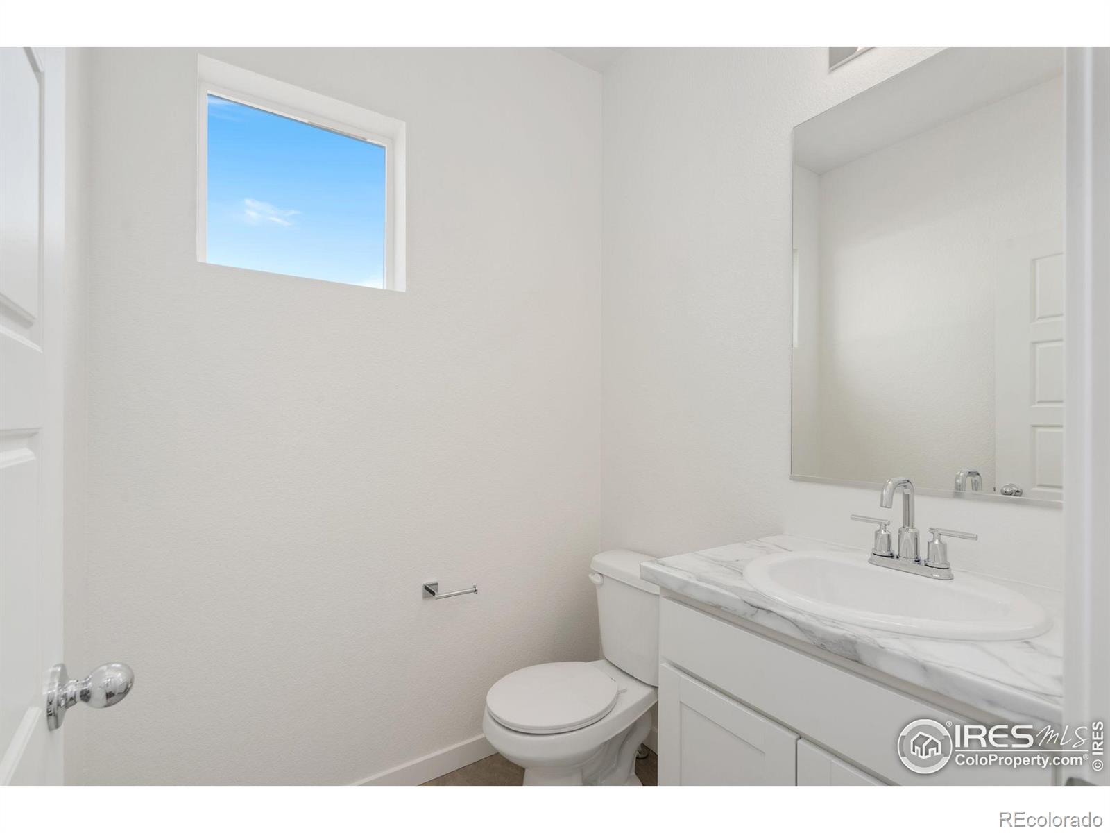 MLS Image #6 for 3705  moab court,evans, Colorado
