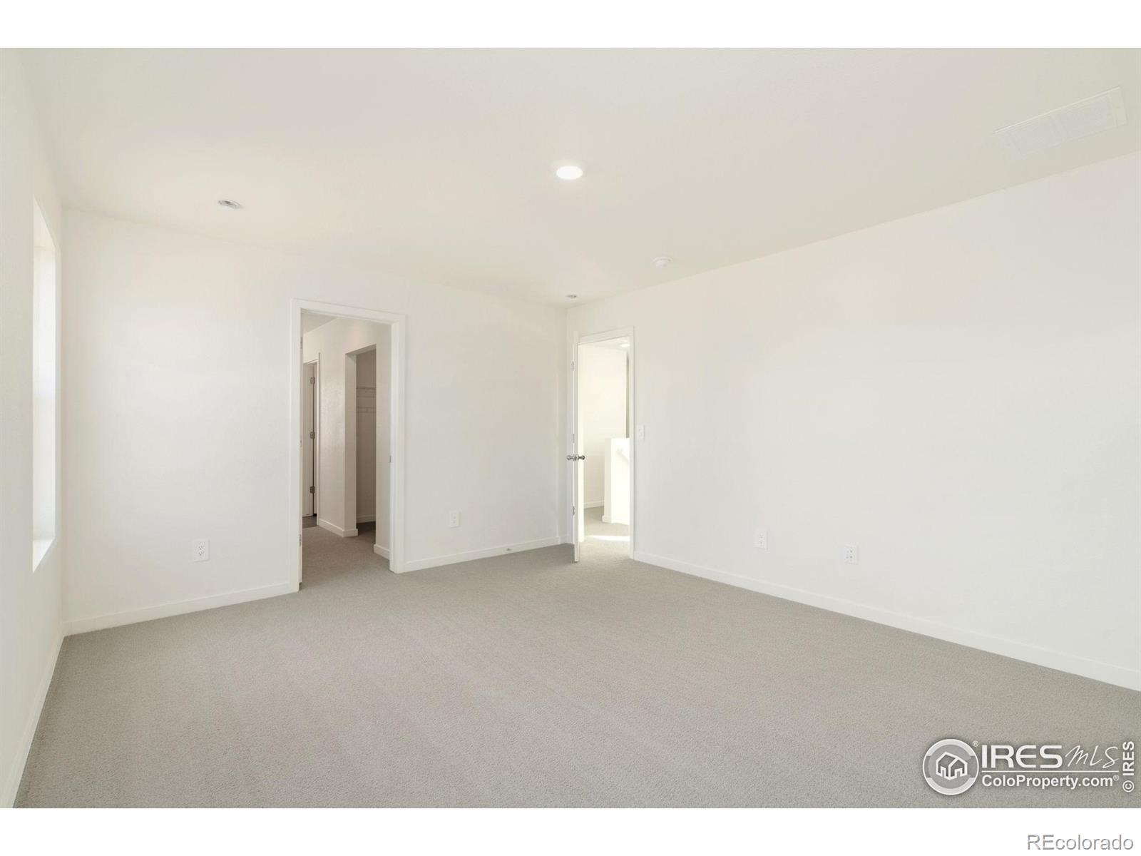 MLS Image #9 for 3705  moab court,evans, Colorado