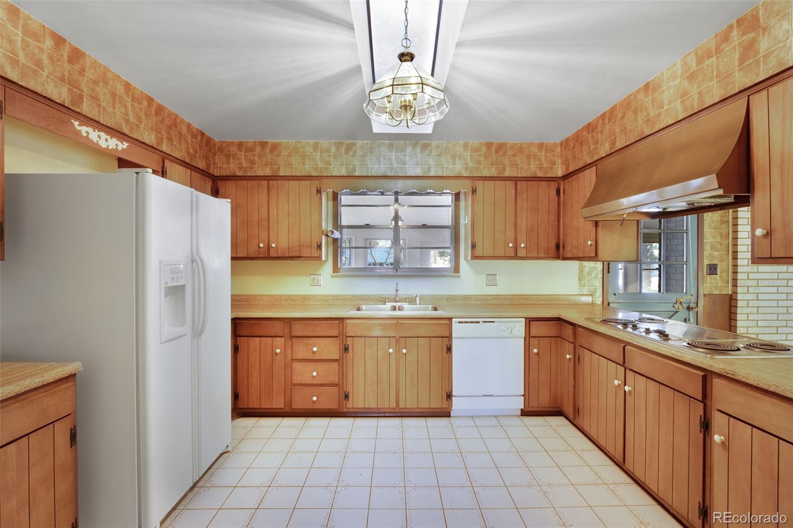 MLS Image #16 for 8530 w jefferson avenue,denver, Colorado