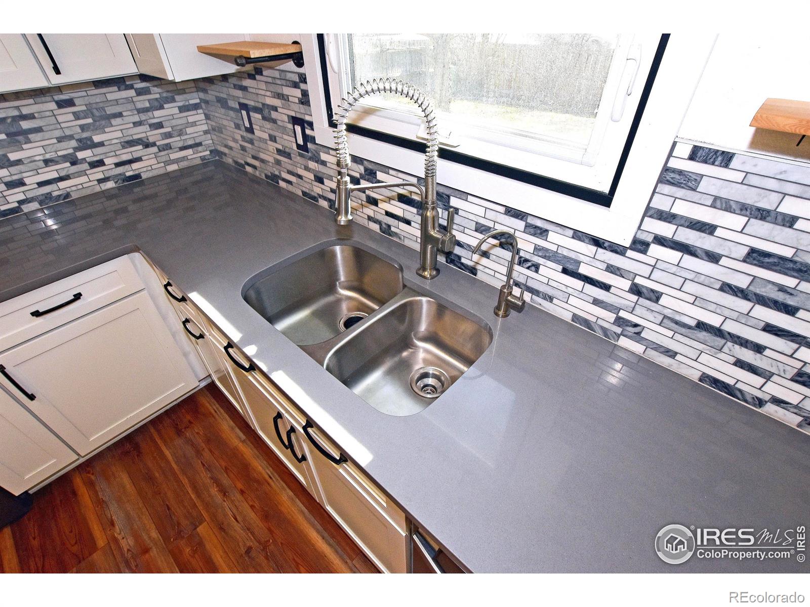 MLS Image #10 for 813  woodland way,fort collins, Colorado