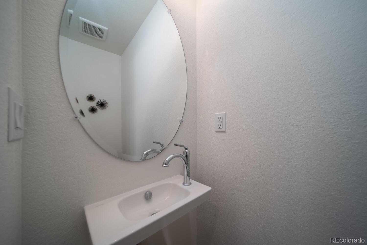 MLS Image #4 for 13545 e 103rd avenue,commerce city, Colorado