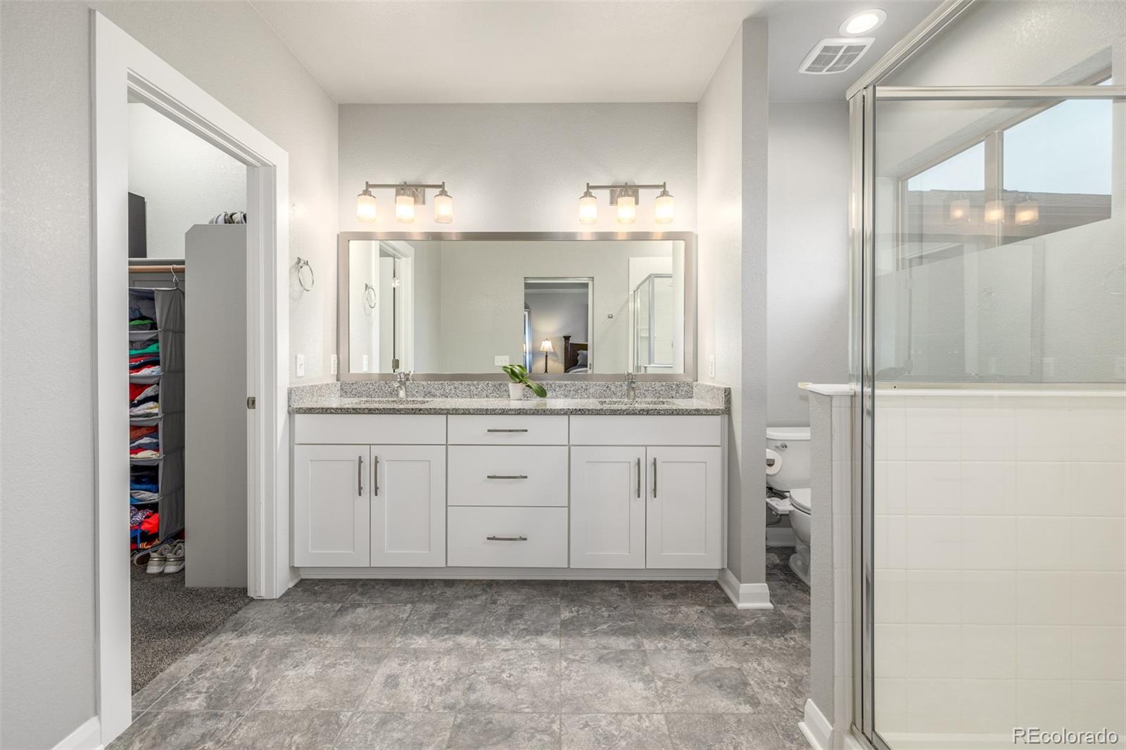 MLS Image #13 for 6777  larsh drive,denver, Colorado
