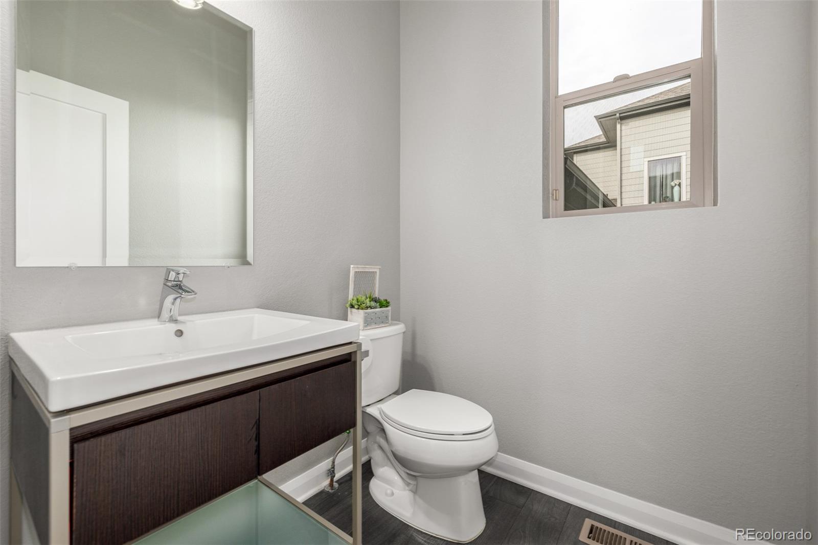 MLS Image #9 for 6777  larsh drive,denver, Colorado