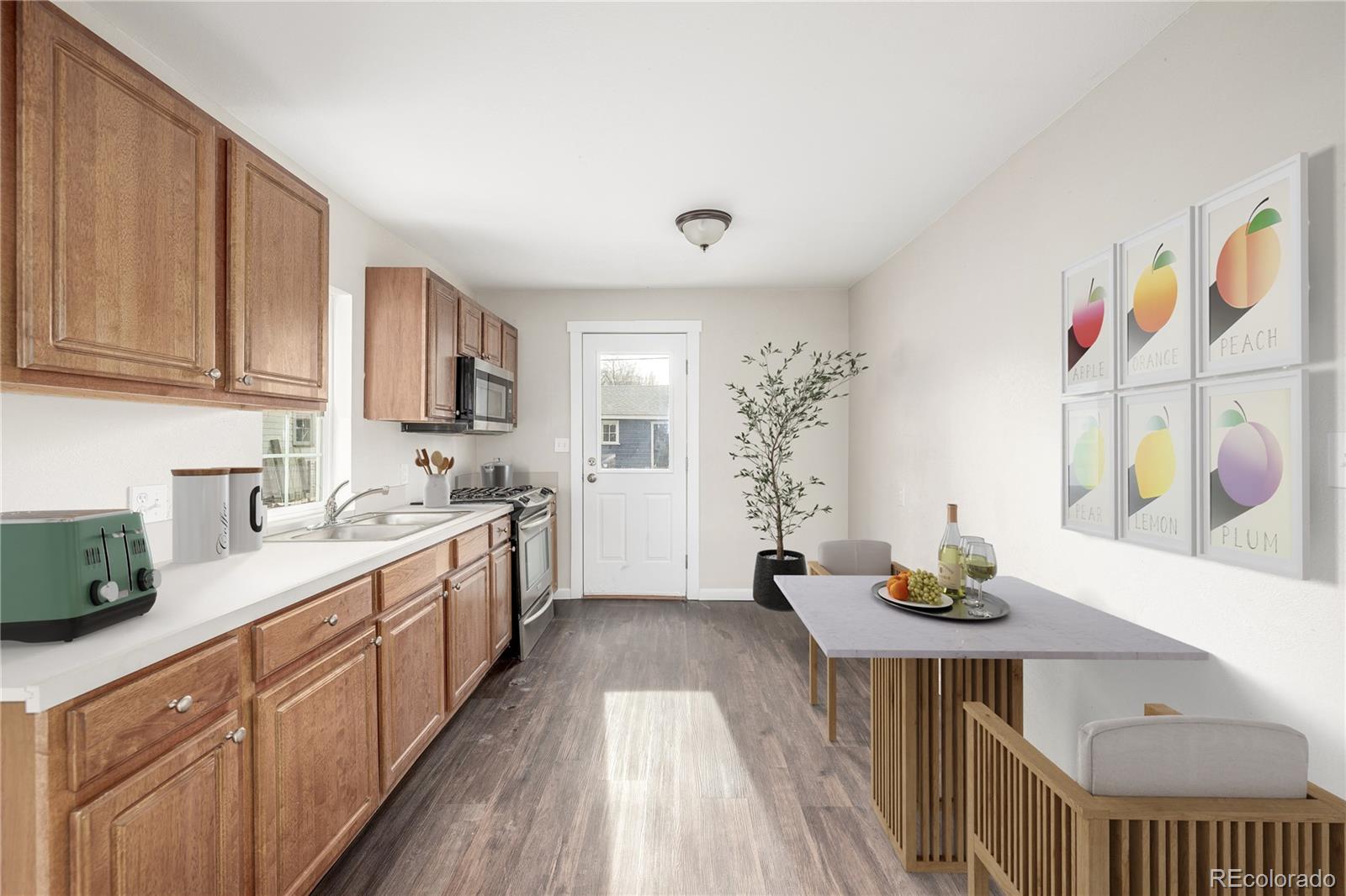 MLS Image #14 for 910  40th street,evans, Colorado