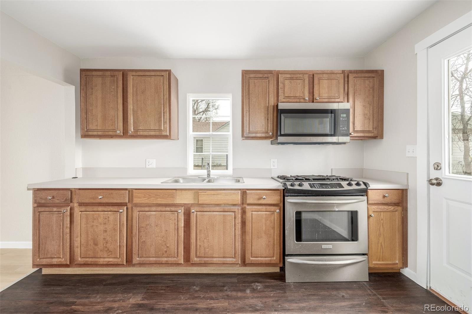 MLS Image #17 for 910  40th street,evans, Colorado