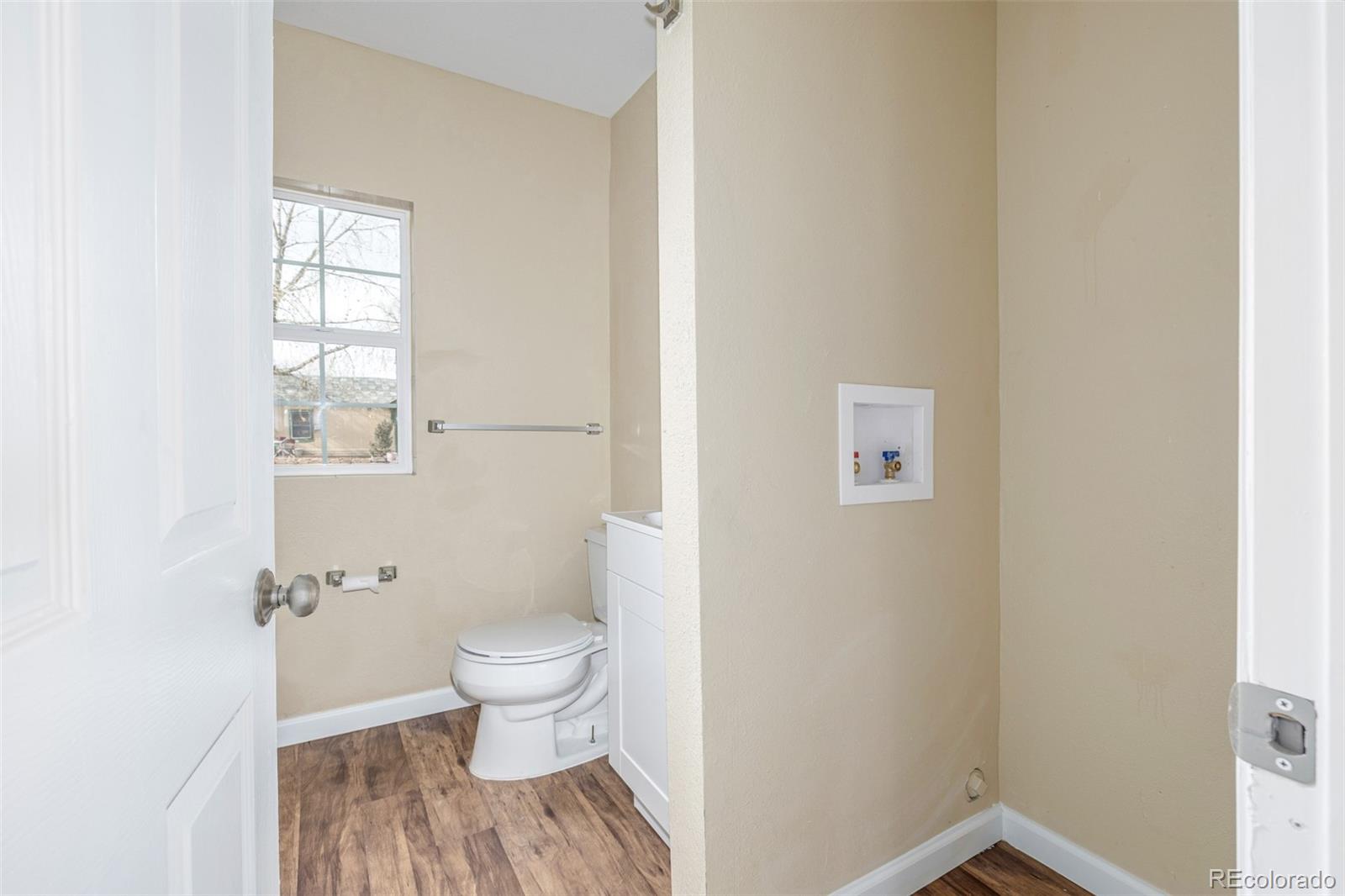 MLS Image #23 for 910  40th street,evans, Colorado