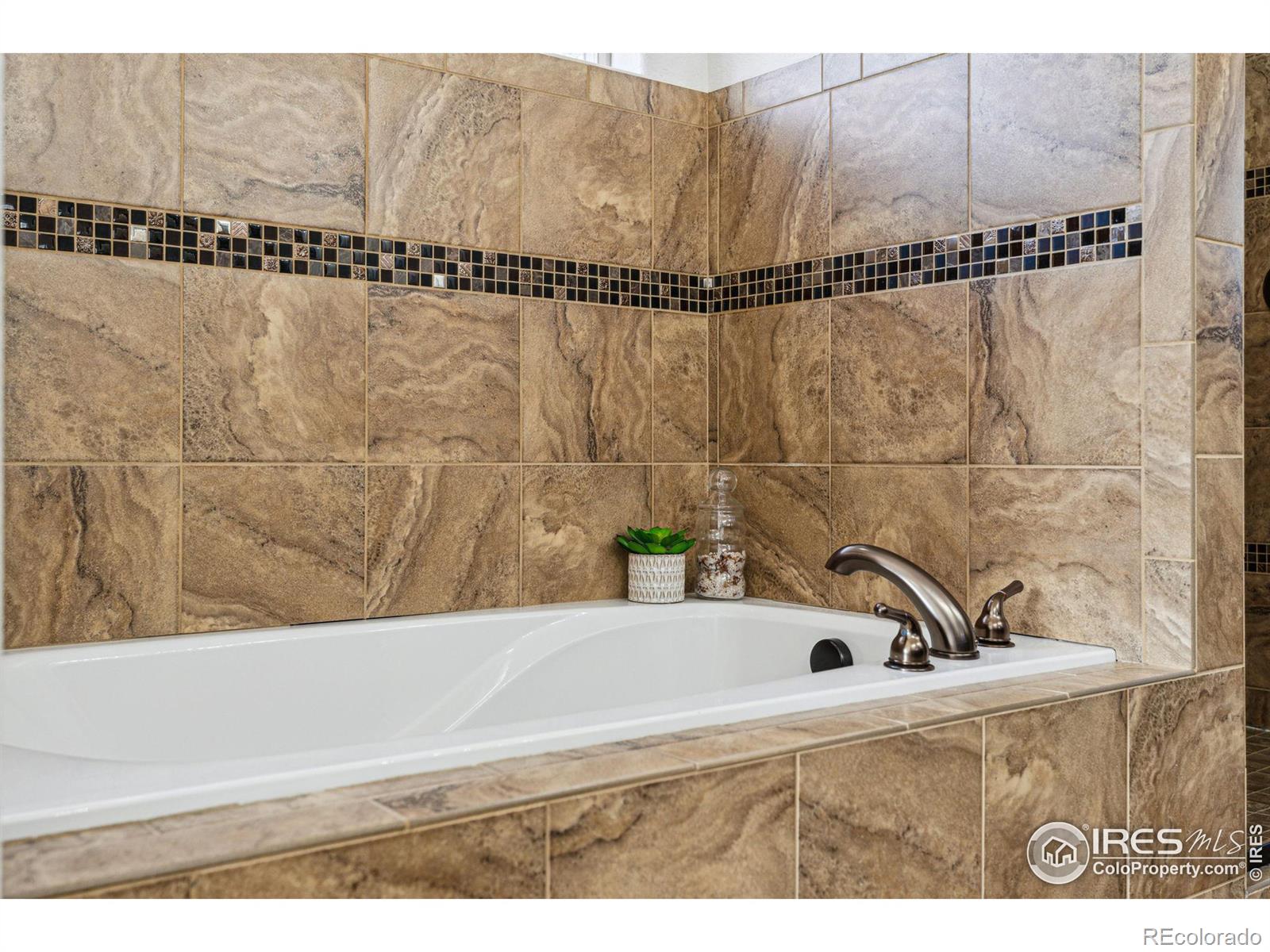 MLS Image #22 for 5121  outlook avenue,timnath, Colorado