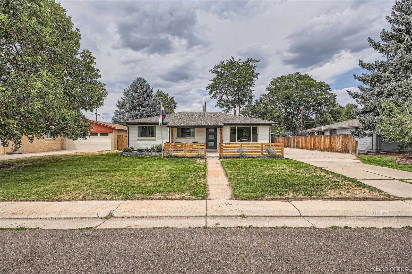 MLS Image #5 for 4995 e atlantic place,denver, Colorado