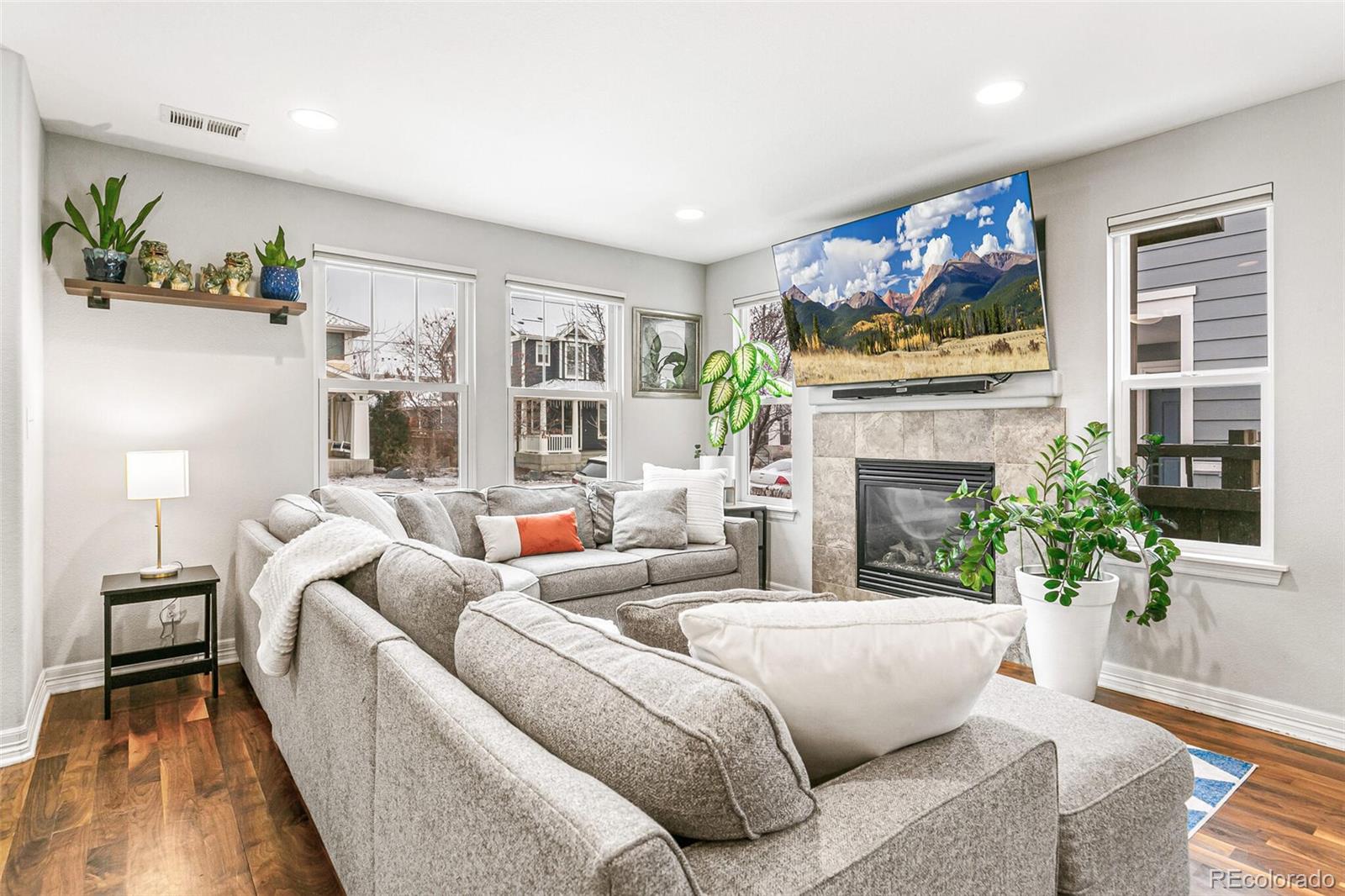 MLS Image #4 for 2184  willow court,denver, Colorado