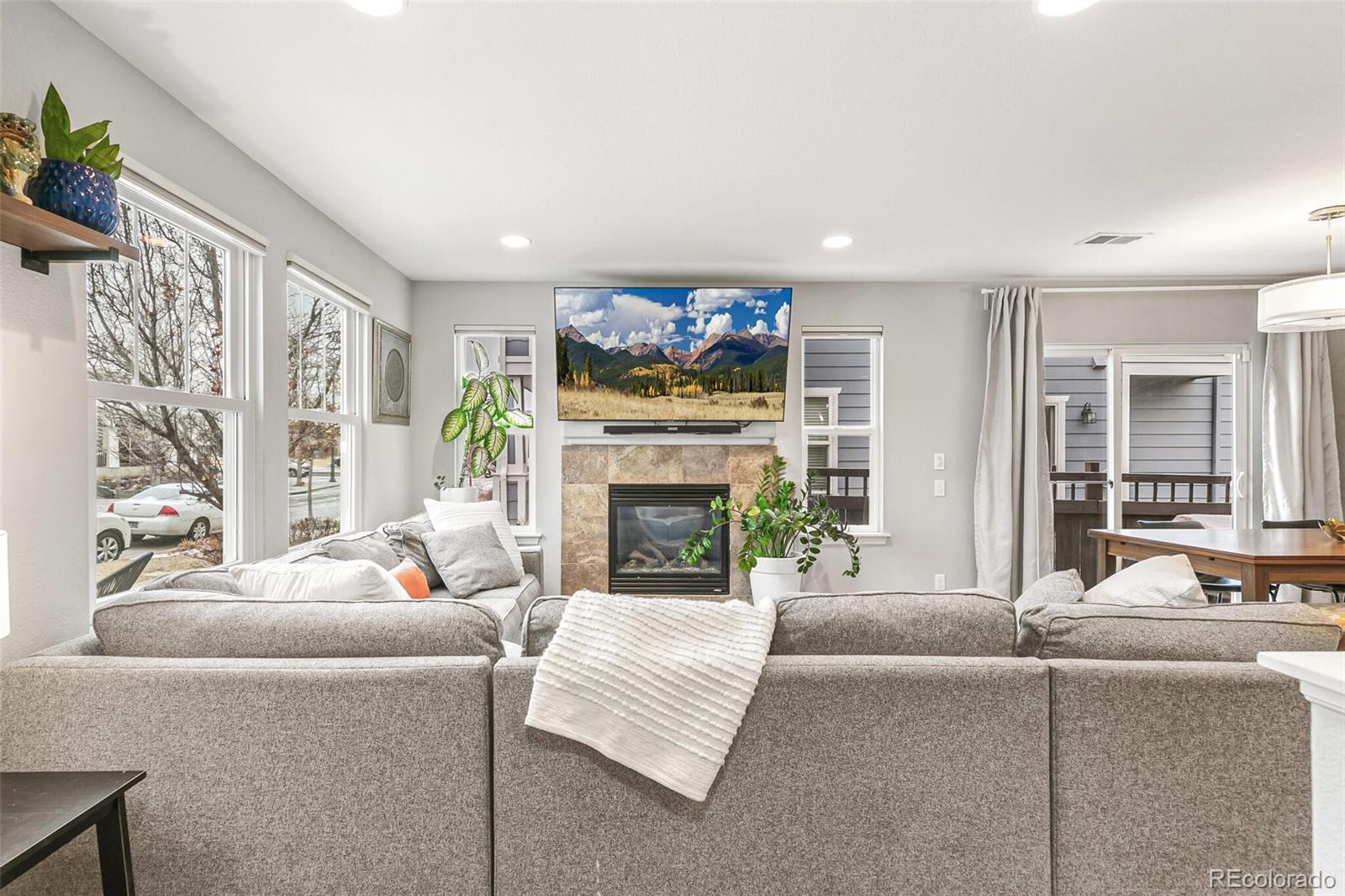MLS Image #5 for 2184  willow court,denver, Colorado