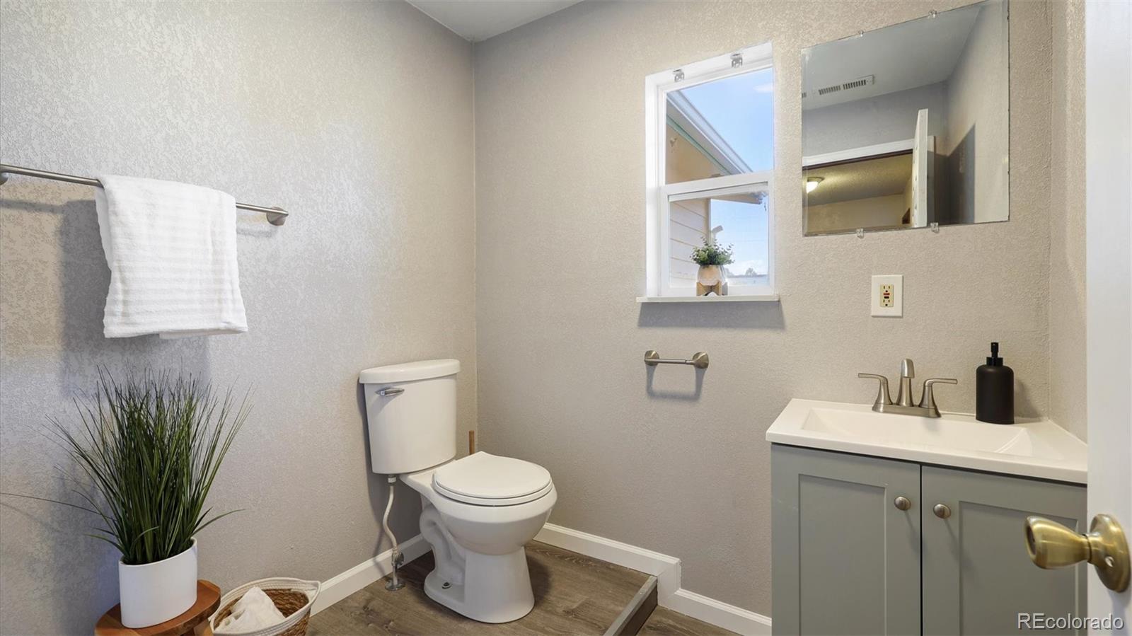 MLS Image #25 for 10675  chiming bell circle,peyton, Colorado