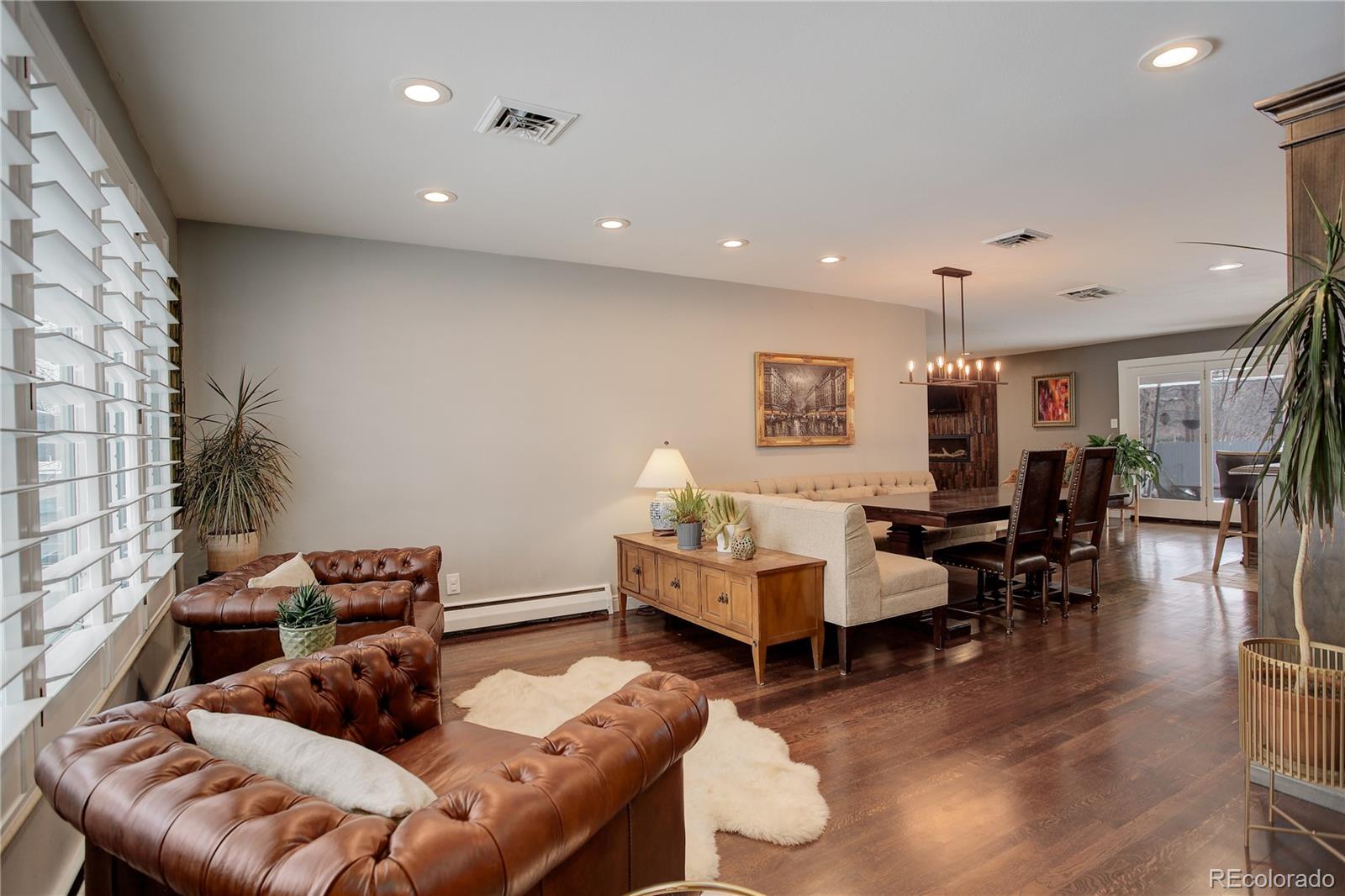 MLS Image #6 for 306 s newport way,denver, Colorado