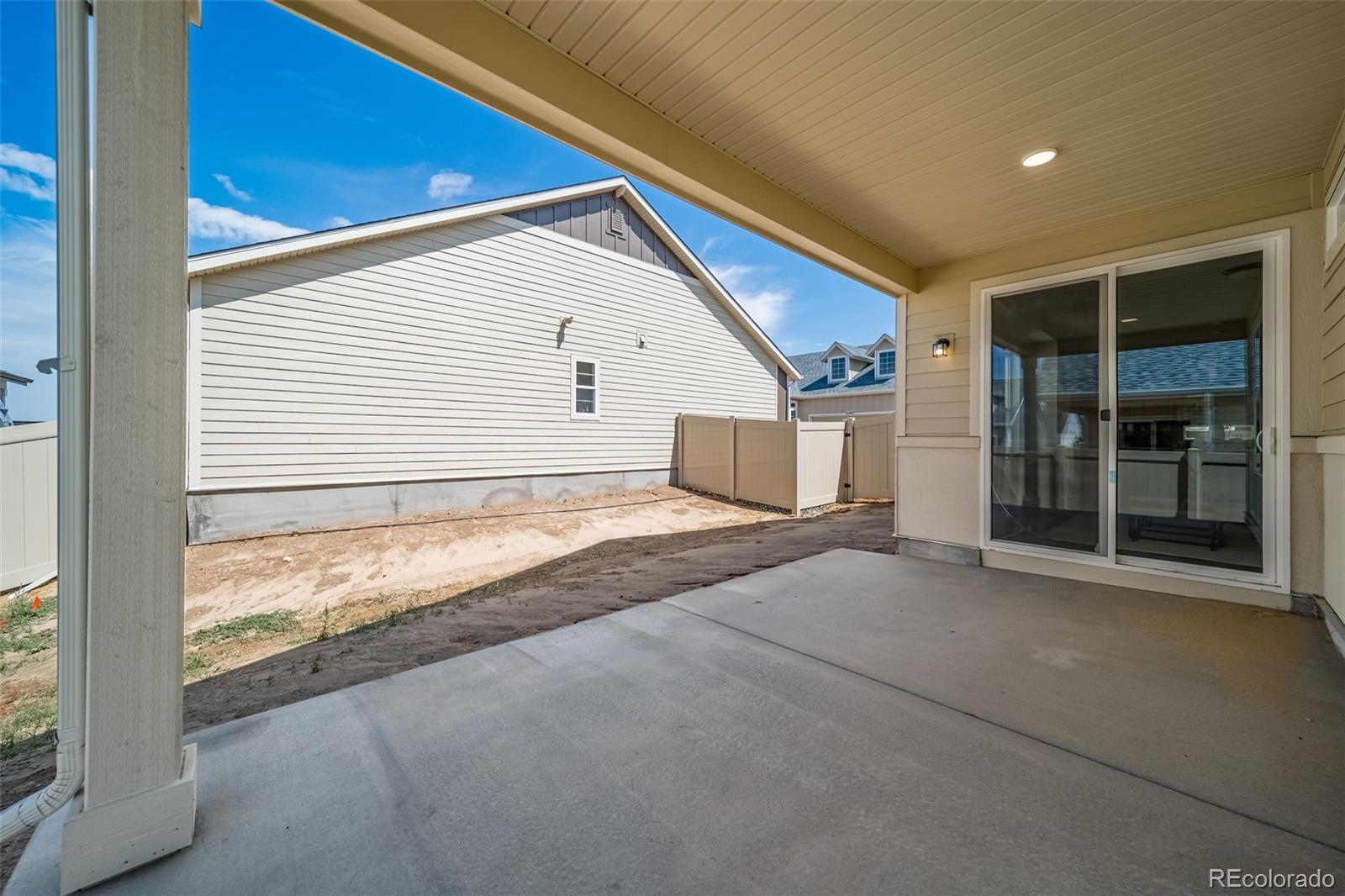 MLS Image #15 for 21927 e 51st drive,aurora, Colorado