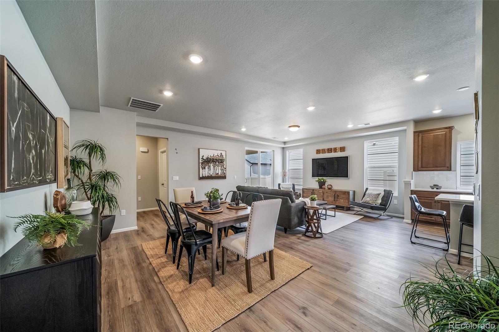 MLS Image #6 for 21927 e 51st drive,aurora, Colorado