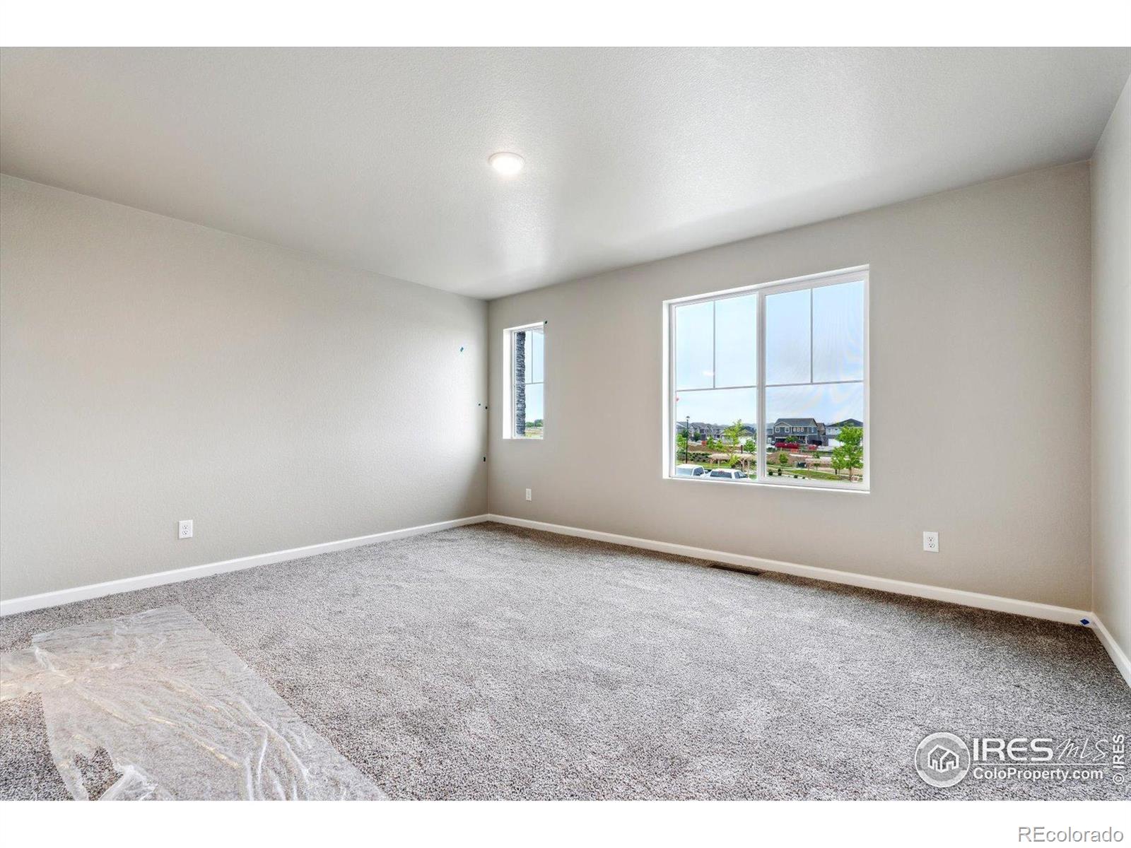 MLS Image #4 for 287  shoveler way,johnstown, Colorado