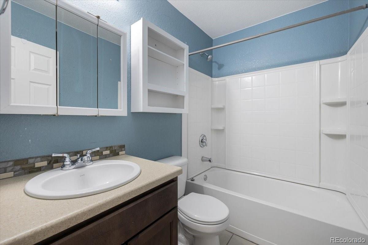 MLS Image #33 for 13038  devils thumb place,peyton, Colorado