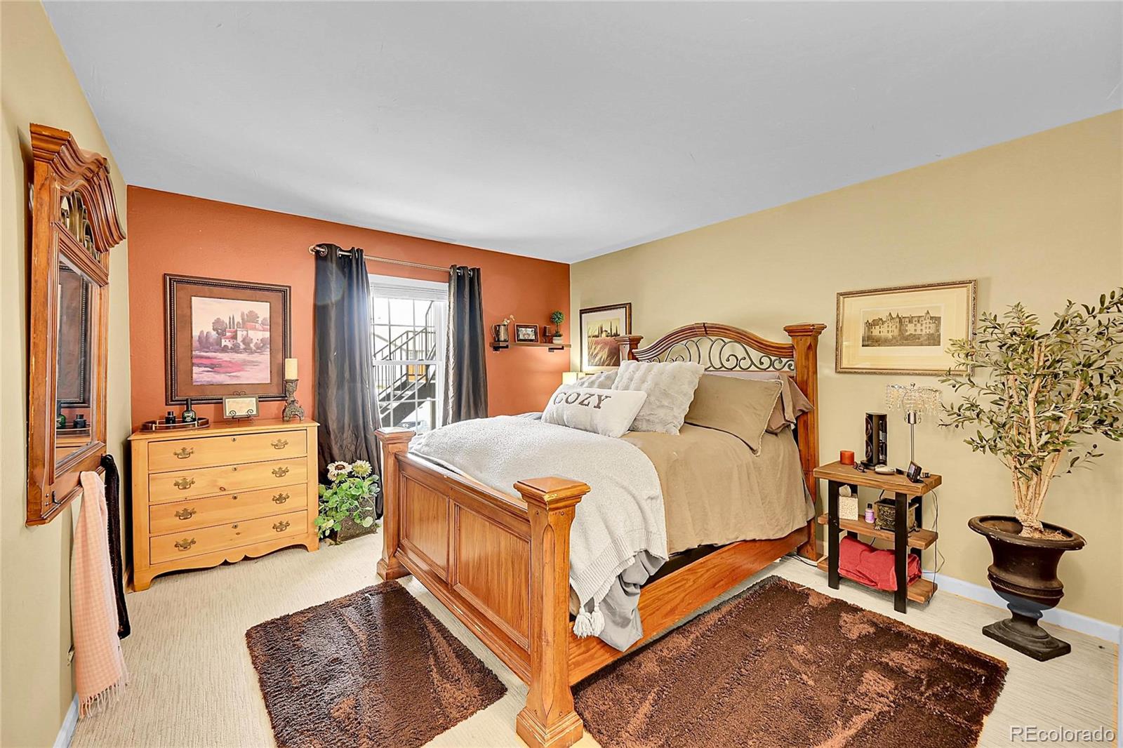 MLS Image #2 for 2301 e fremont avenue,centennial, Colorado