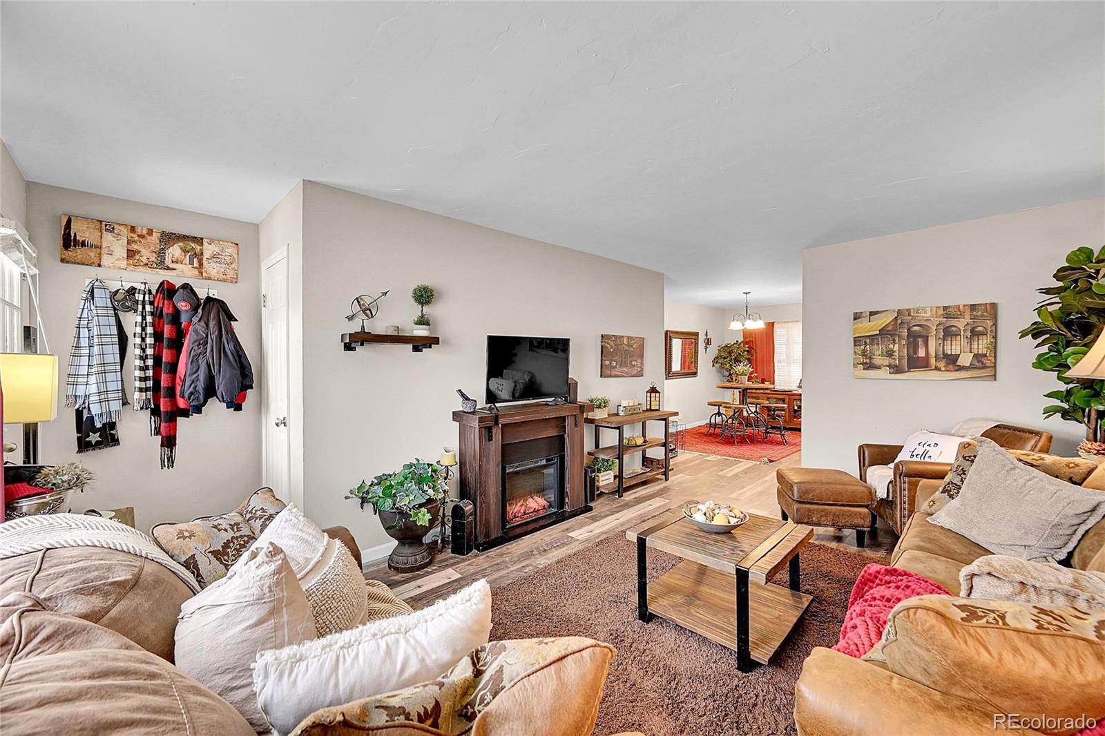 MLS Image #8 for 2301 e fremont avenue,centennial, Colorado