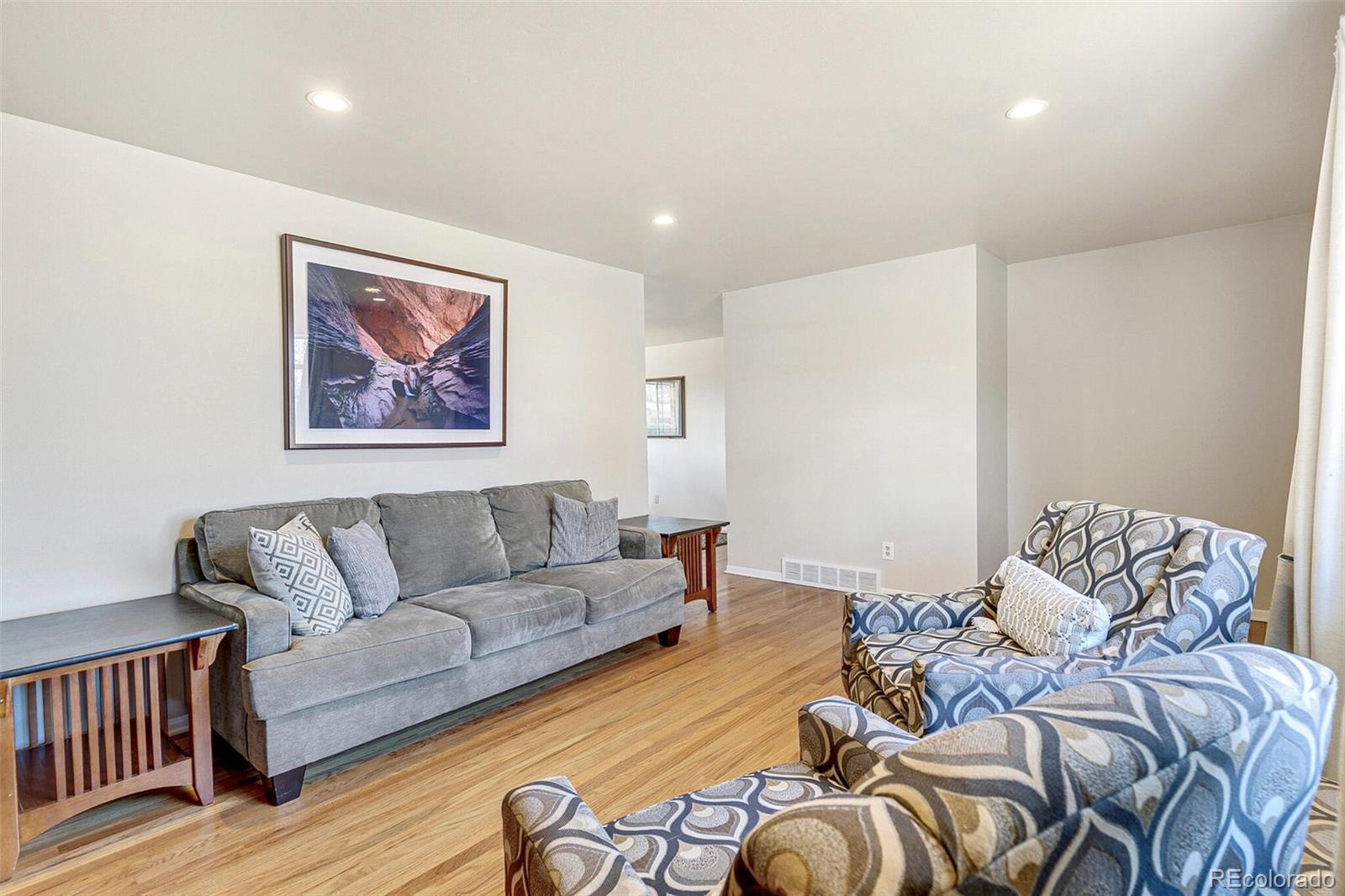 MLS Image #5 for 6581 s logan street,centennial, Colorado