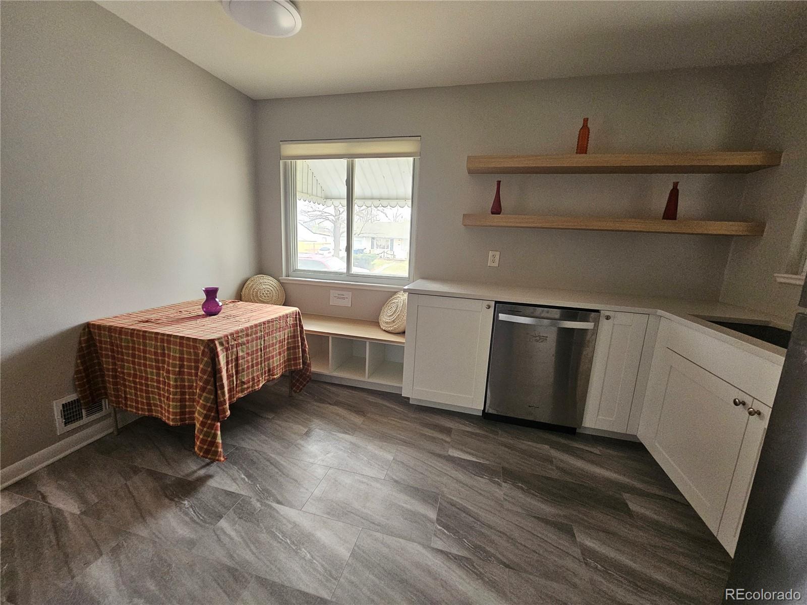 MLS Image #3 for 970  lima street,aurora, Colorado