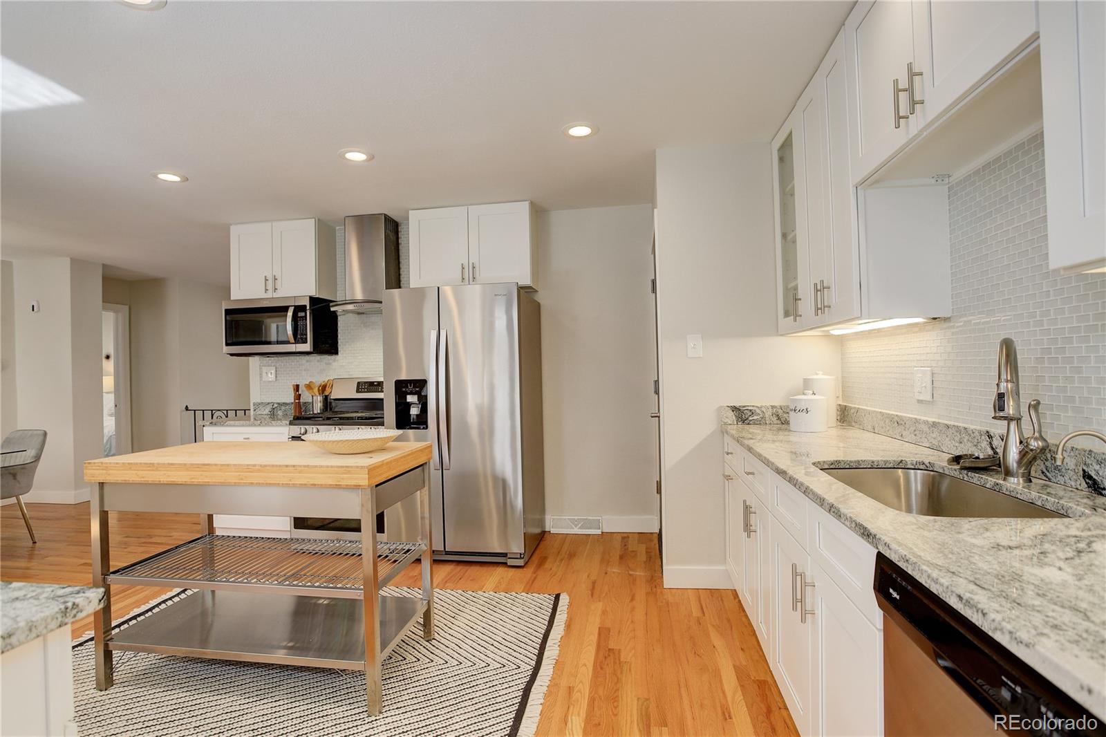 MLS Image #10 for 2641 s magnolia street,denver, Colorado