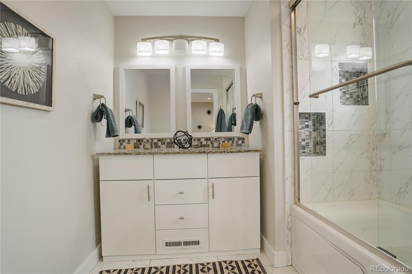 MLS Image #19 for 2641 s magnolia street,denver, Colorado