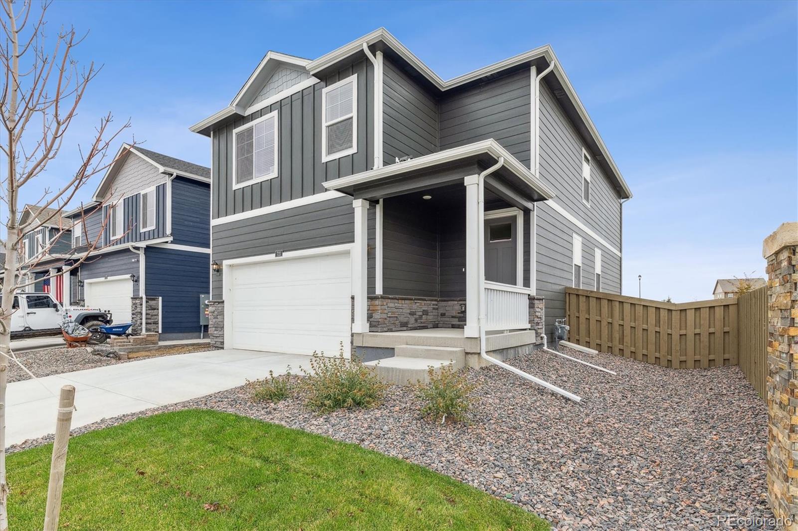 MLS Image #2 for 847  ledge street,lochbuie, Colorado