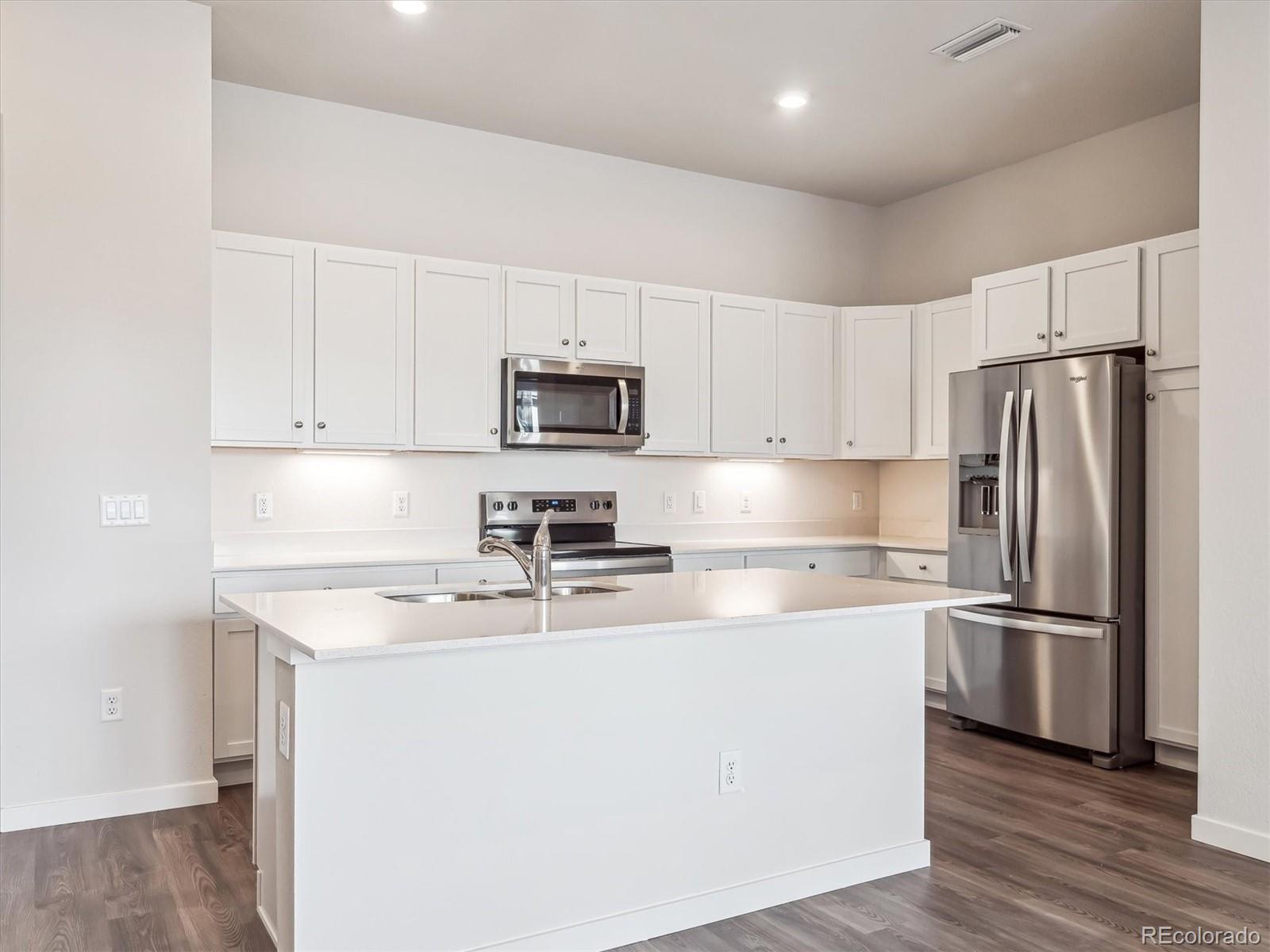 MLS Image #0 for 485  interlocken boulevard 101,broomfield, Colorado