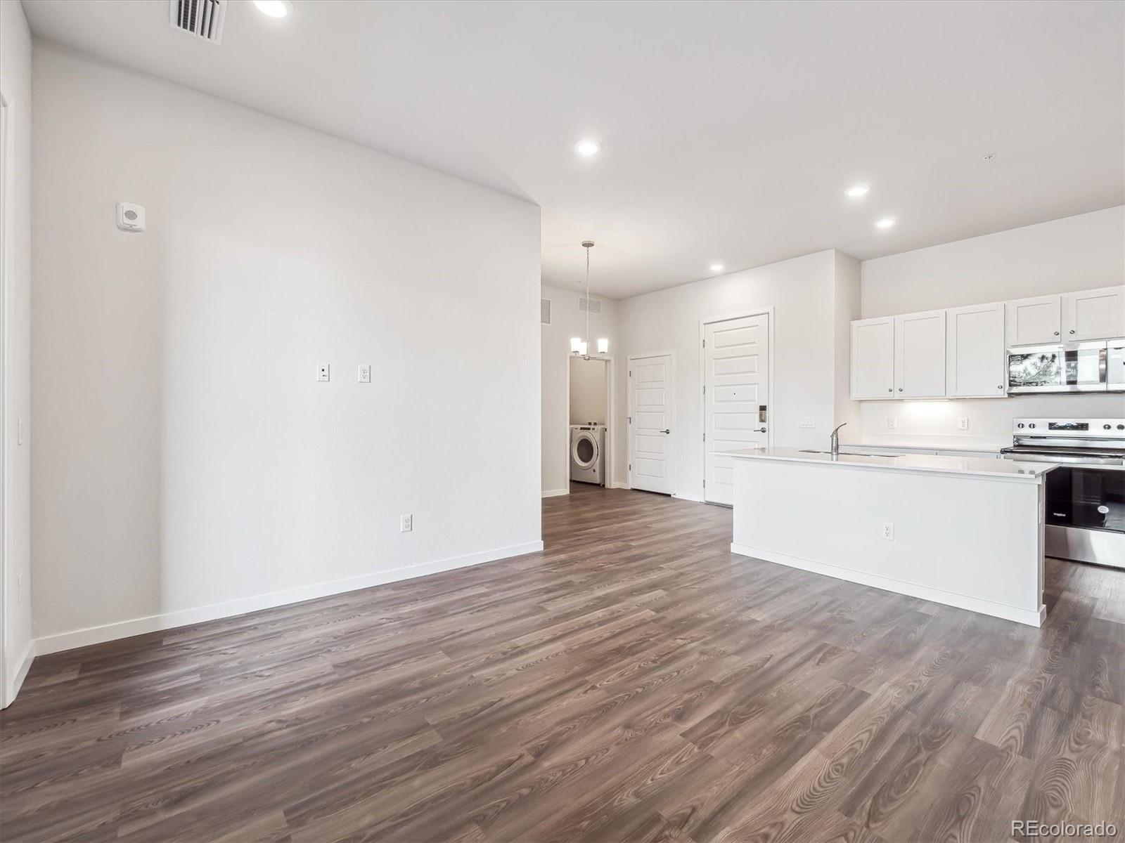 MLS Image #5 for 485  interlocken boulevard 101,broomfield, Colorado