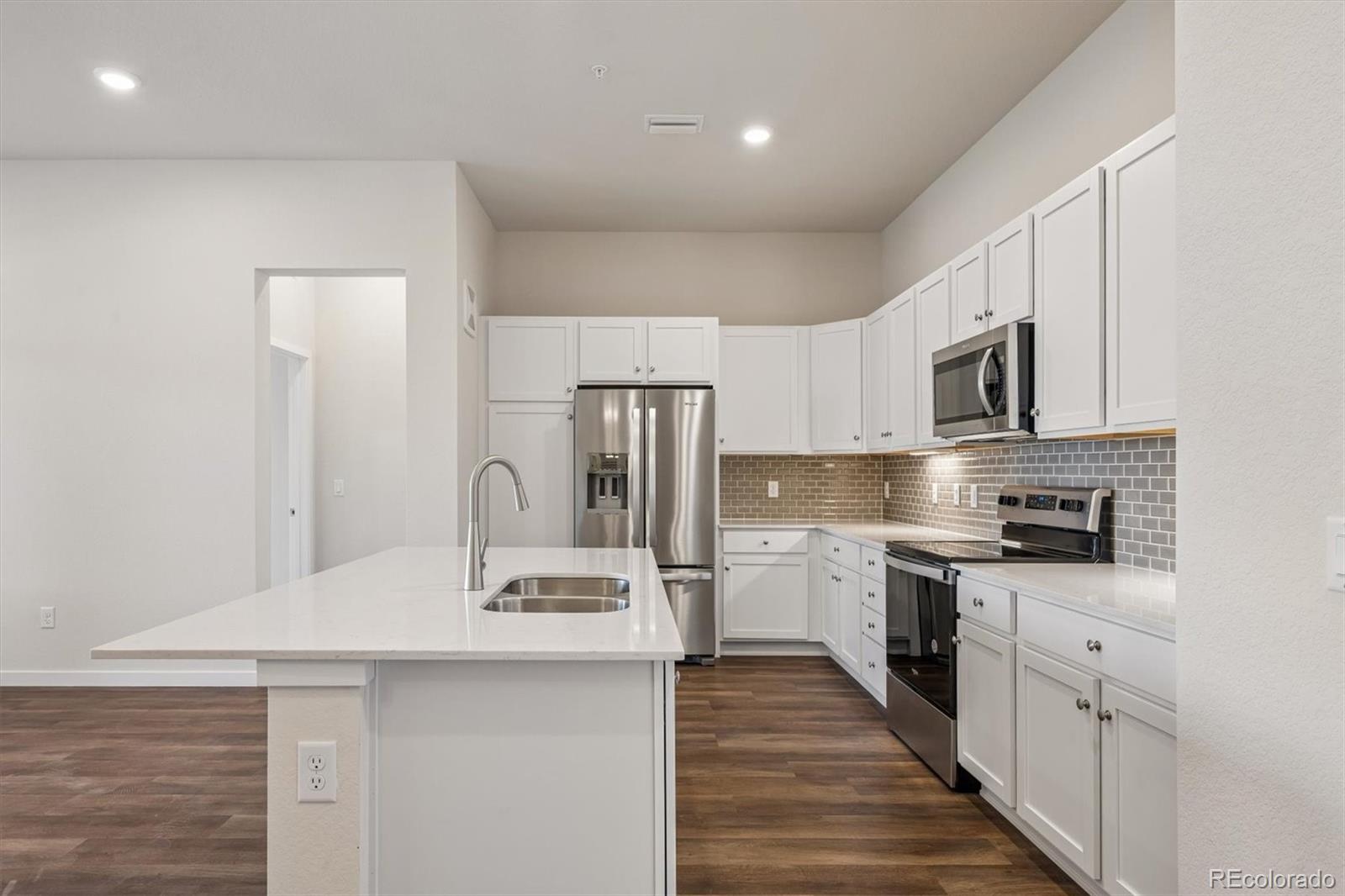 MLS Image #3 for 485  interlocken boulevard 103,broomfield, Colorado