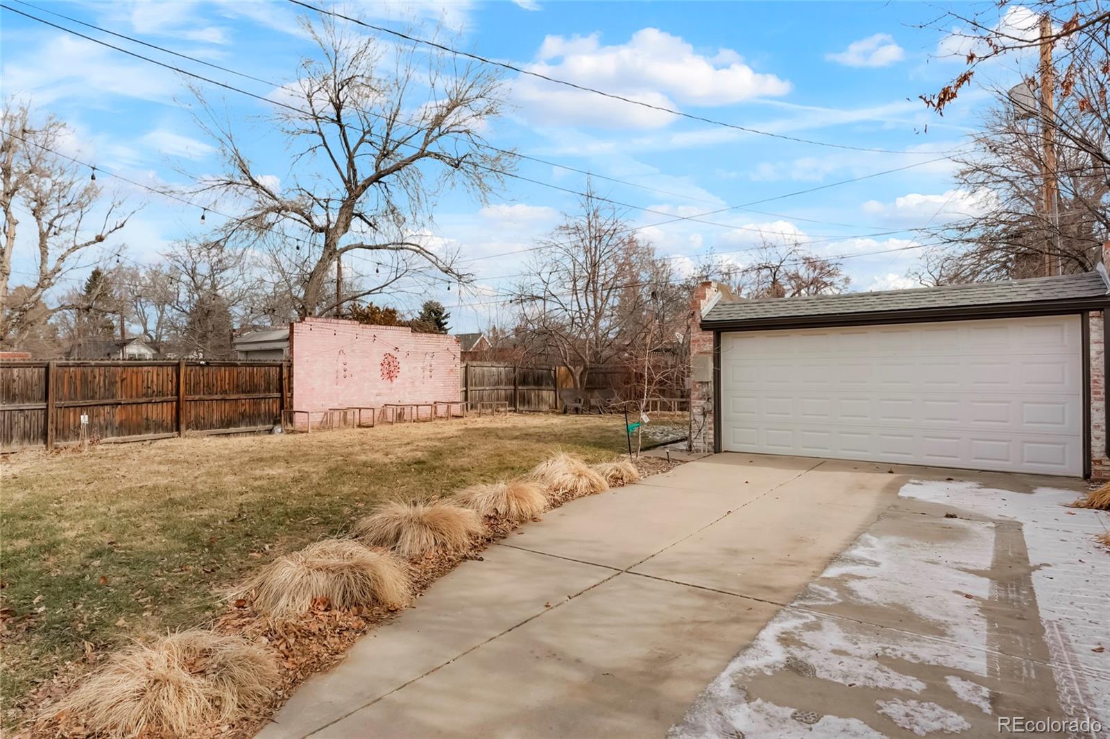 MLS Image #21 for 1536  newport street,denver, Colorado