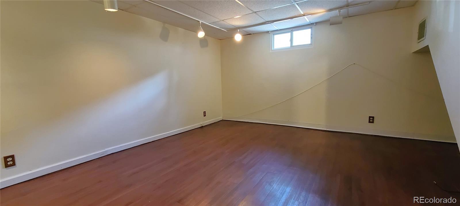 MLS Image #13 for 1409 s clermont street,denver, Colorado
