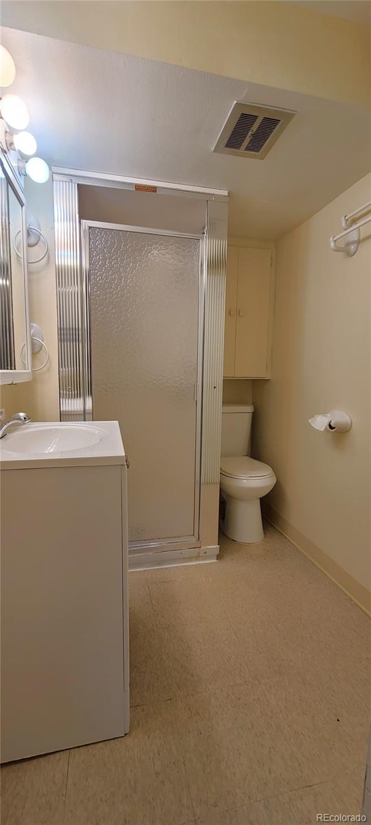 MLS Image #15 for 1409 s clermont street,denver, Colorado