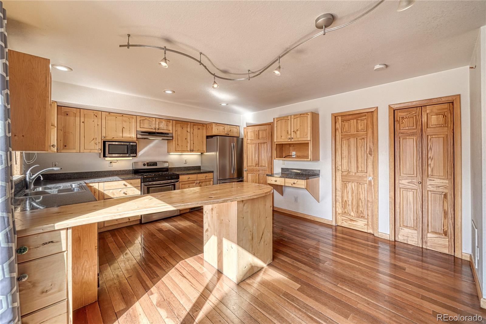 MLS Image #11 for 23  rex circle,salida, Colorado
