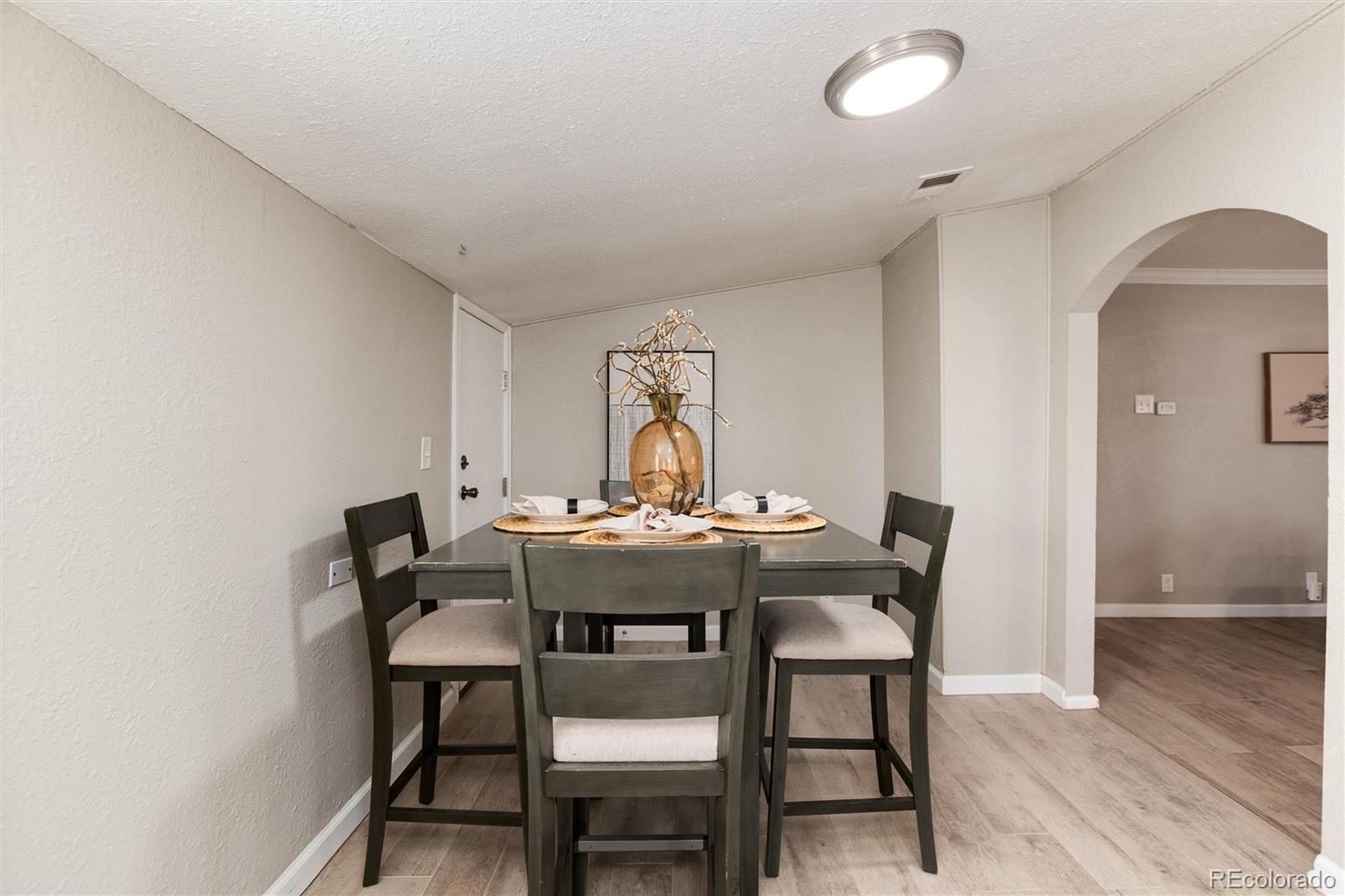 MLS Image #13 for 377  stuart street,denver, Colorado