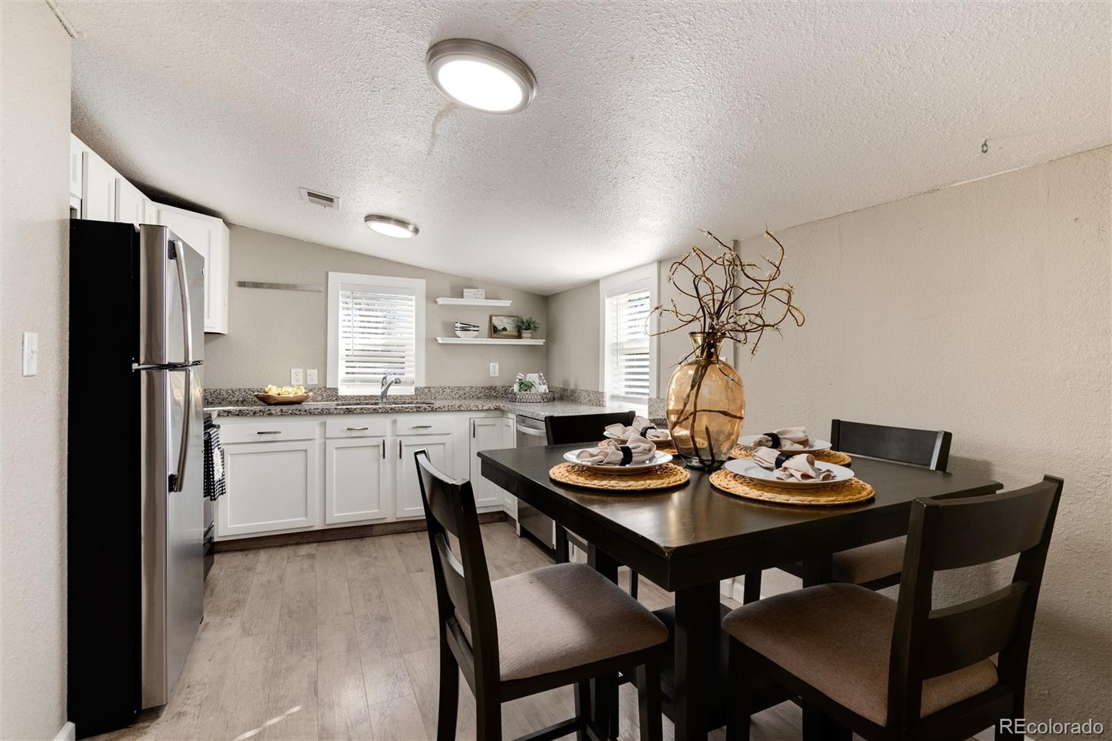 MLS Image #14 for 377  stuart street,denver, Colorado