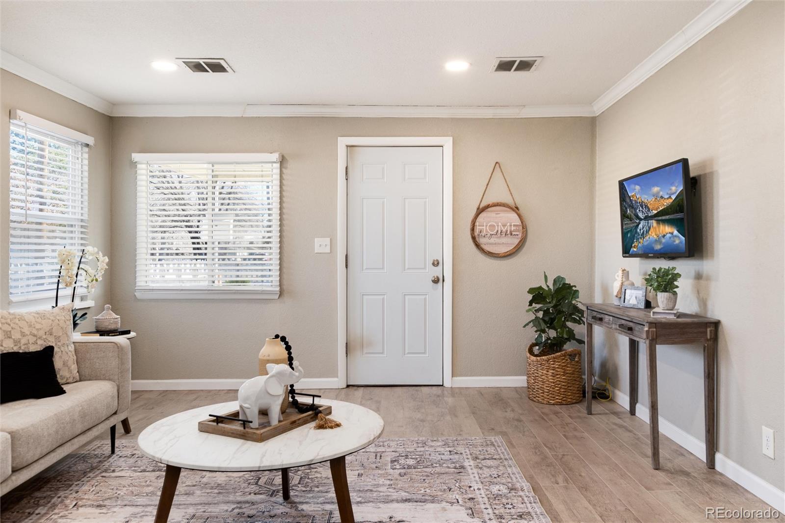 MLS Image #2 for 377  stuart street,denver, Colorado