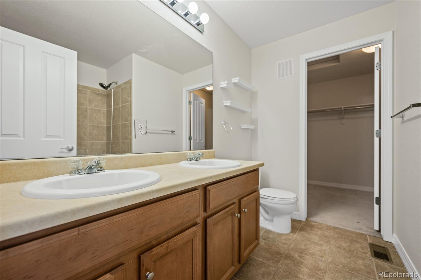 MLS Image #18 for 23465 e platte drive,aurora, Colorado