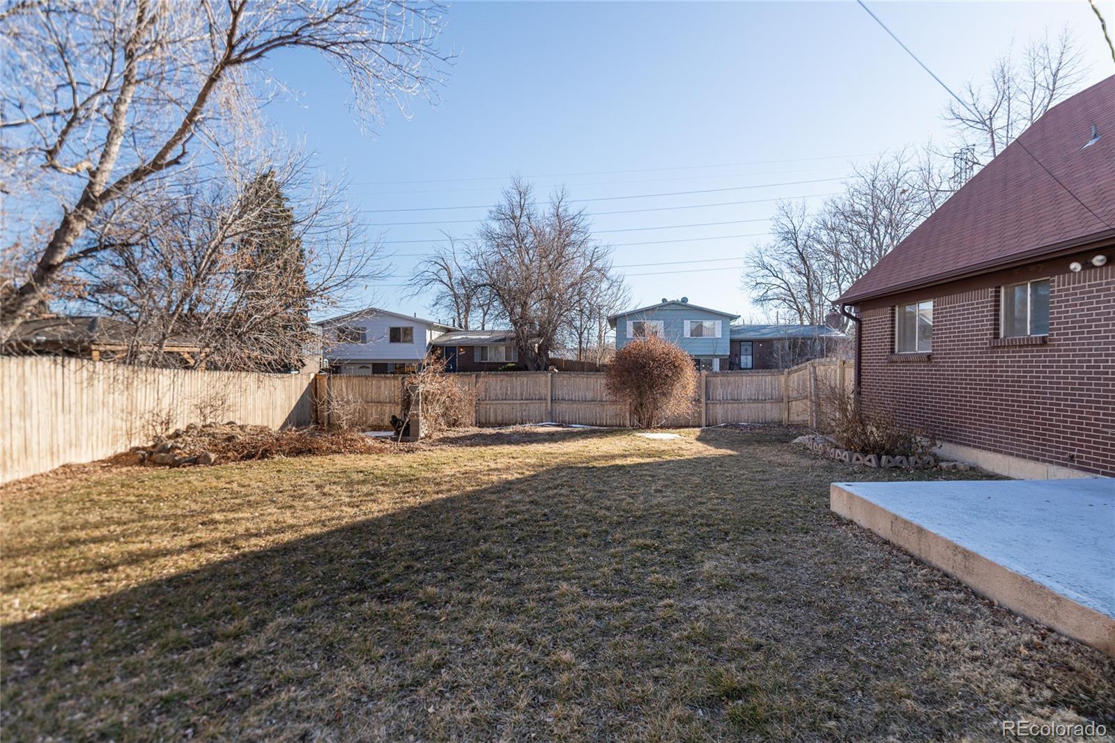 MLS Image #25 for 1996 s linden court,denver, Colorado