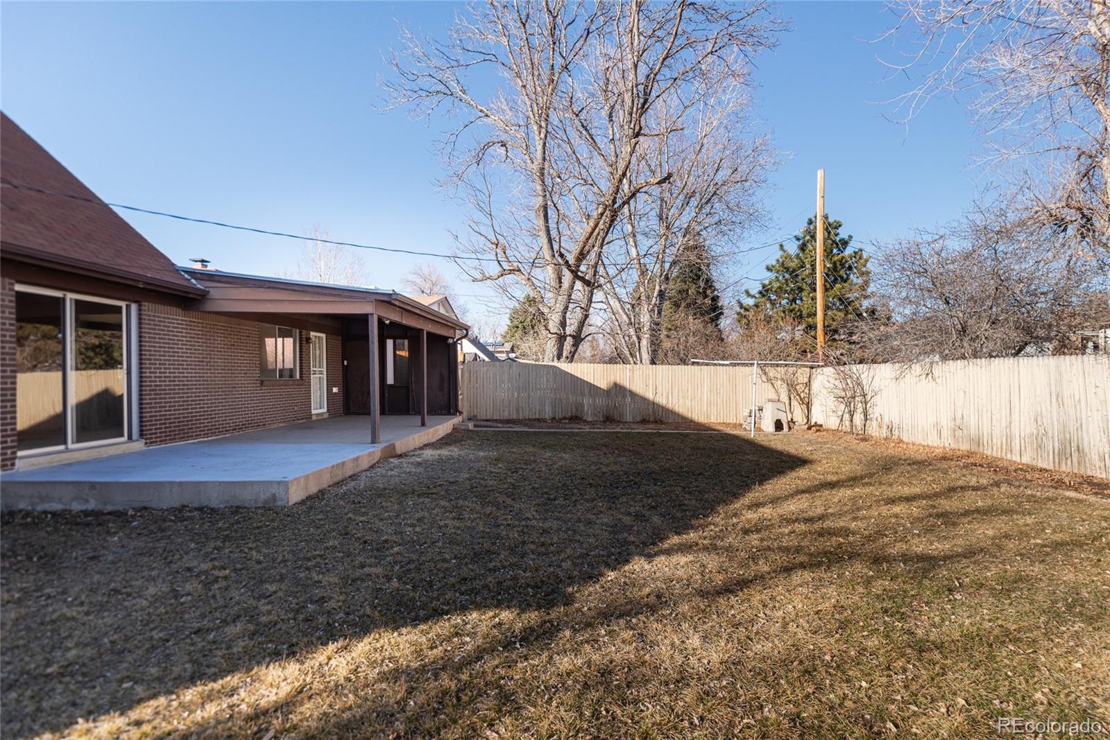 MLS Image #26 for 1996 s linden court,denver, Colorado