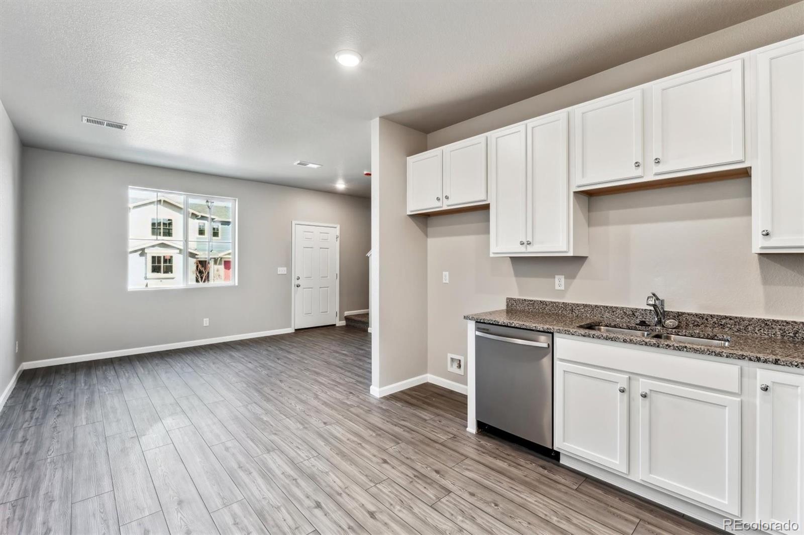 MLS Image #4 for 285  scaup lane,johnstown, Colorado