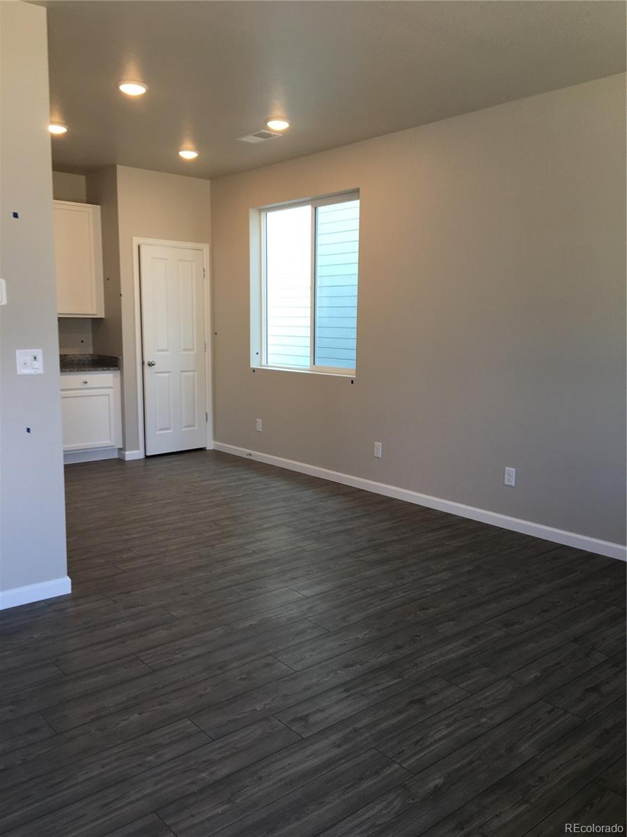 MLS Image #2 for 280  shoveler way,johnstown, Colorado