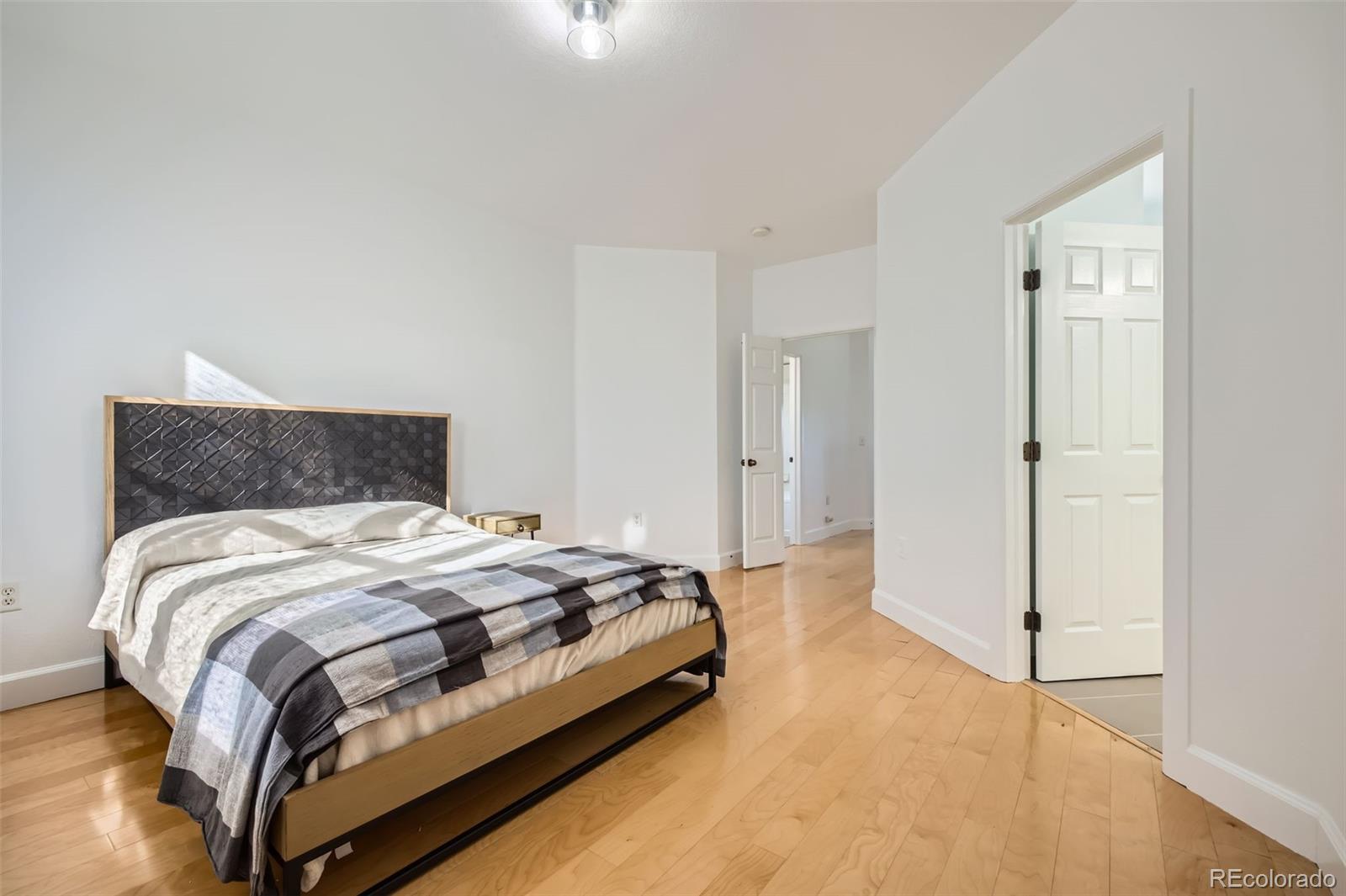 MLS Image #15 for 5973  eagle hill heights,colorado springs, Colorado