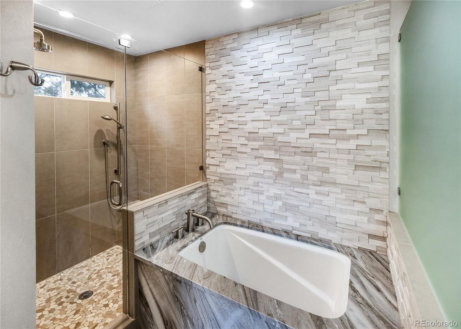 MLS Image #17 for 4180 s yukon way,lakewood, Colorado