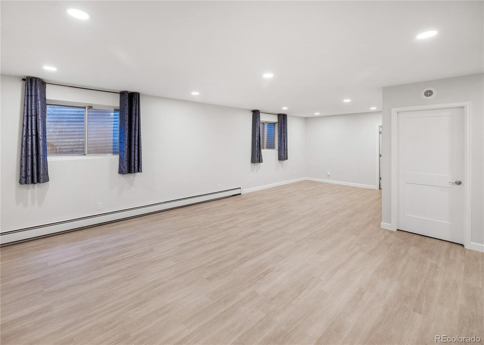 MLS Image #28 for 4180 s yukon way,lakewood, Colorado