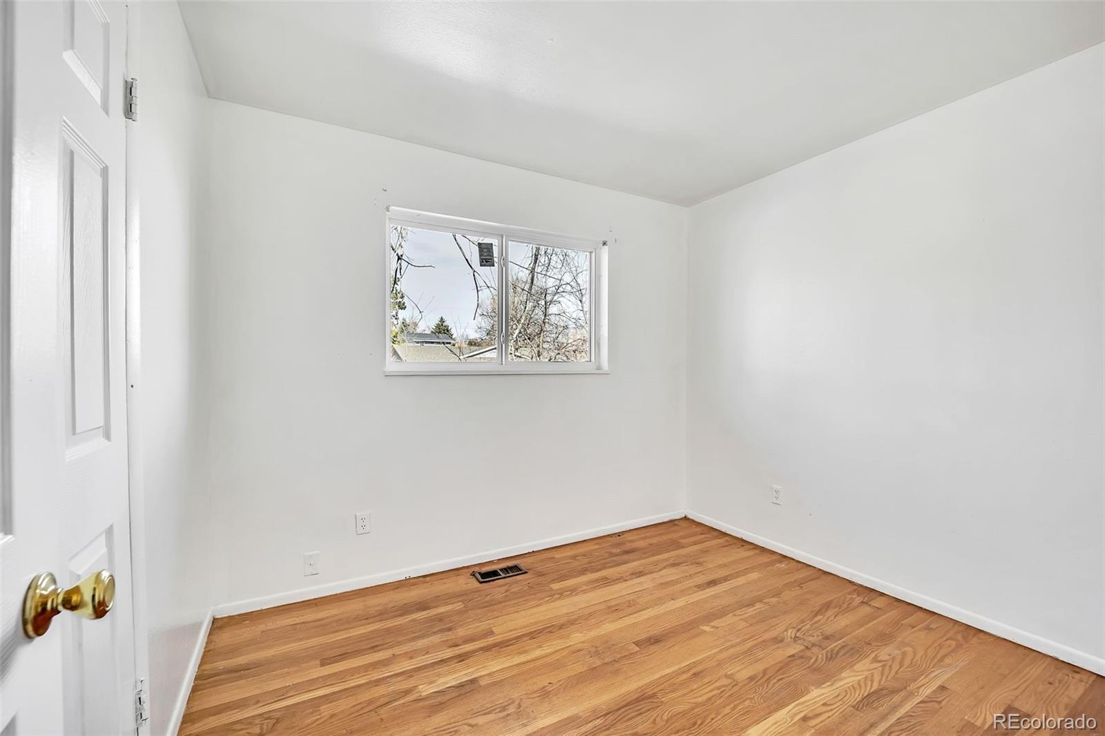MLS Image #10 for 3665  temple street,colorado springs, Colorado