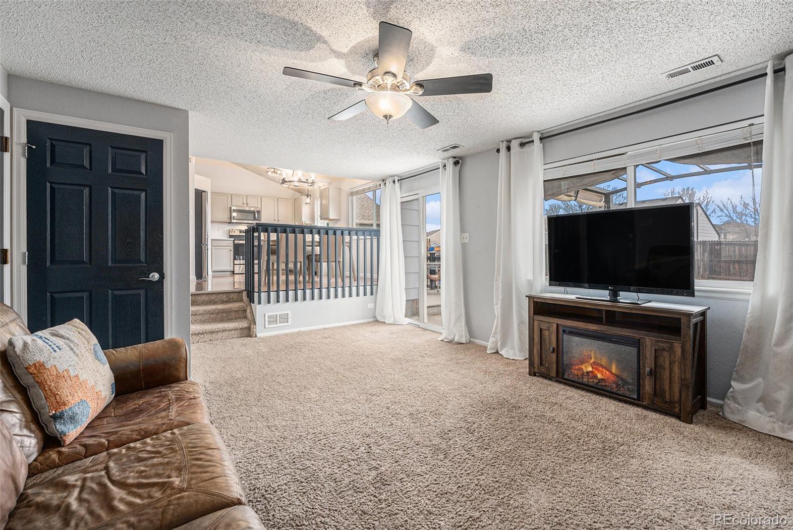 MLS Image #12 for 11455  river run parkway,commerce city, Colorado