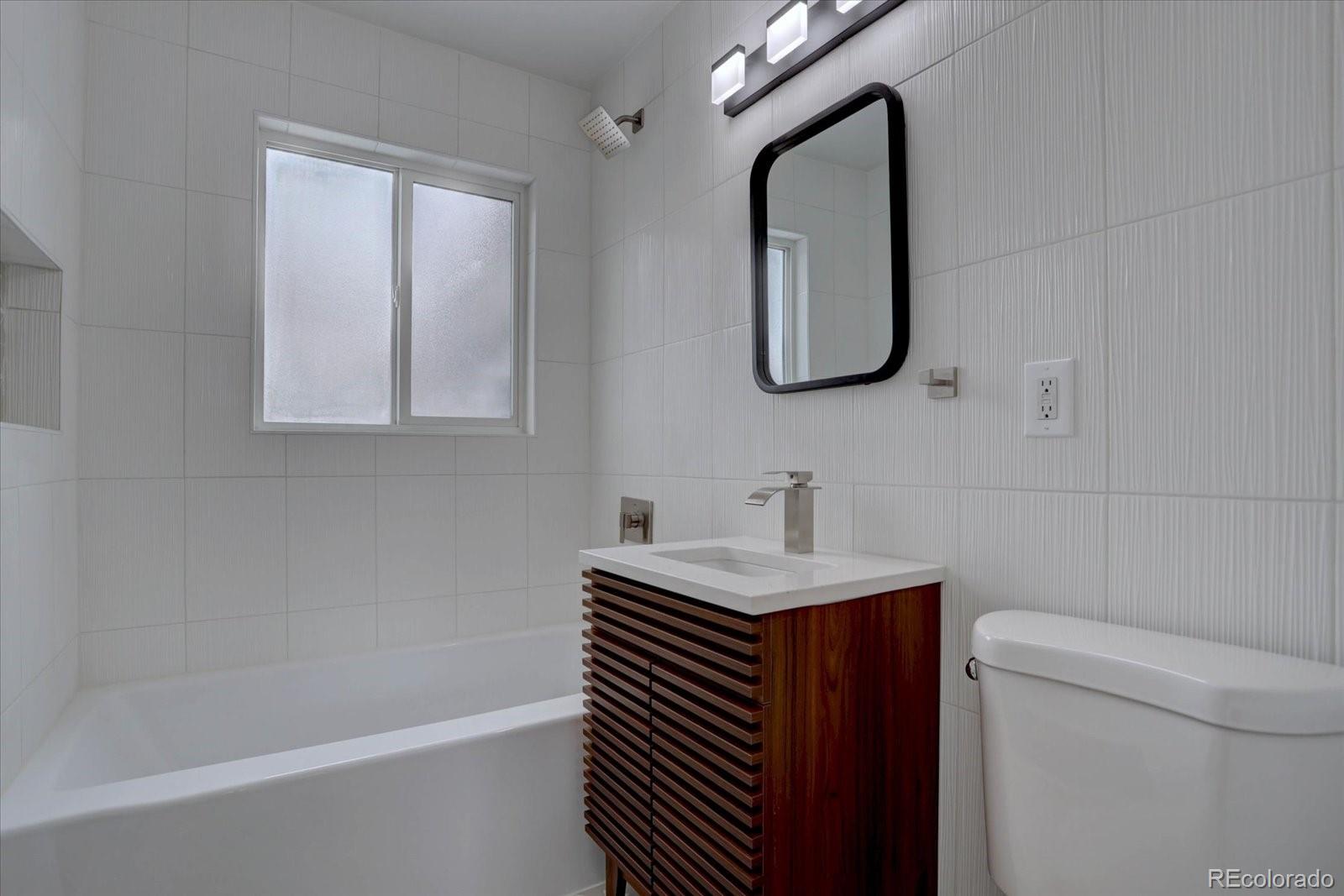MLS Image #10 for 3290 s holly street,denver, Colorado