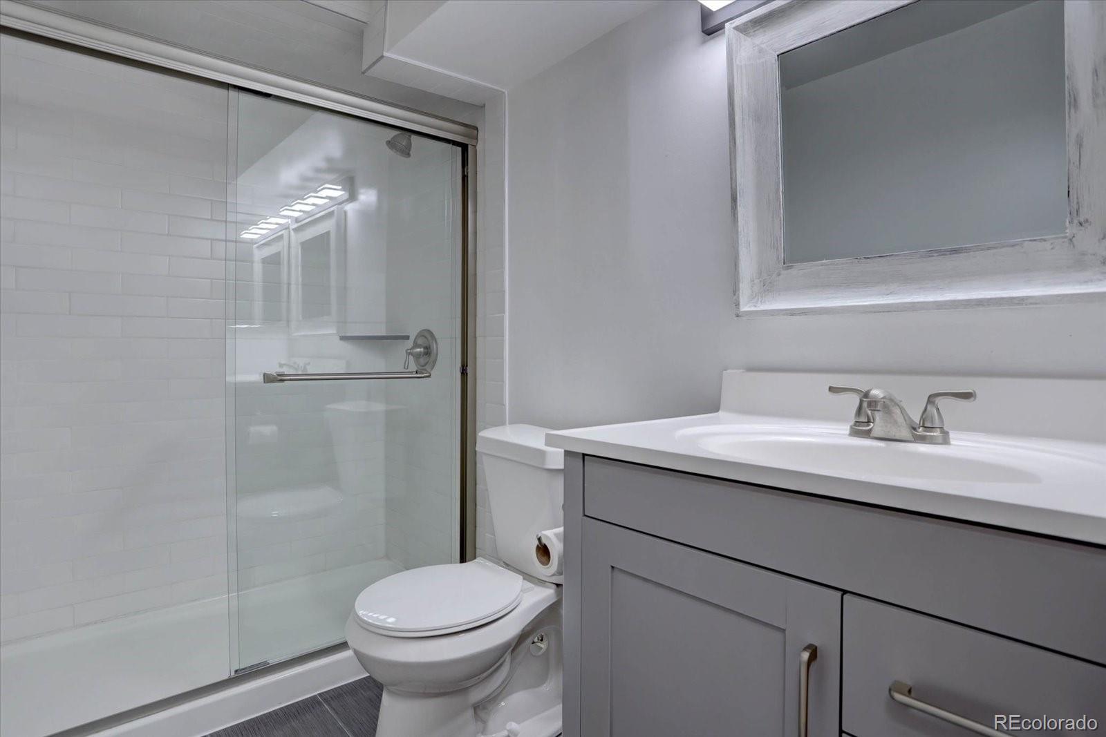 MLS Image #17 for 3290 s holly street,denver, Colorado
